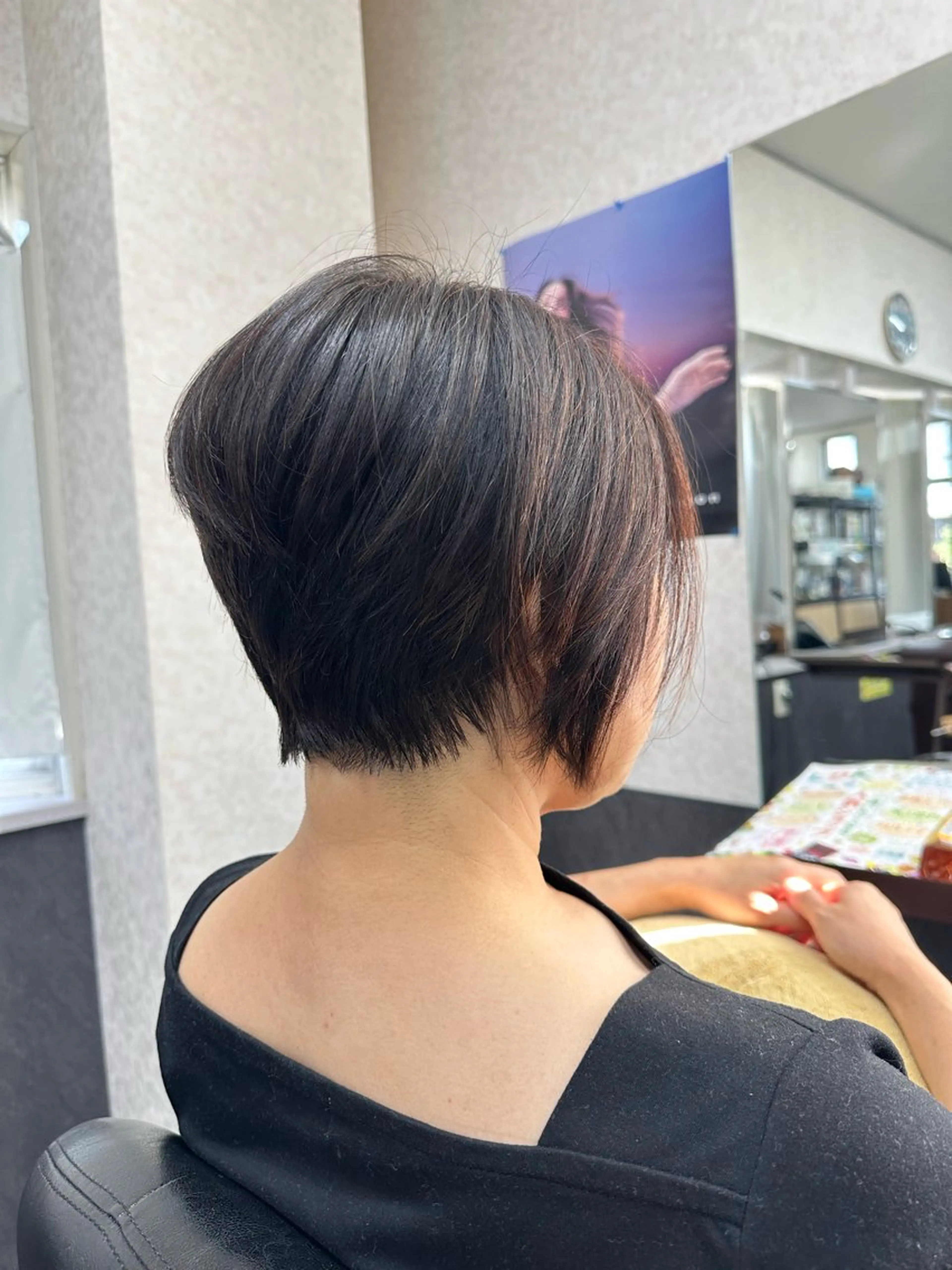 ショート 前下がりボブ ボブ エンゼルス美容室斉間 圭司のヘアスタイル