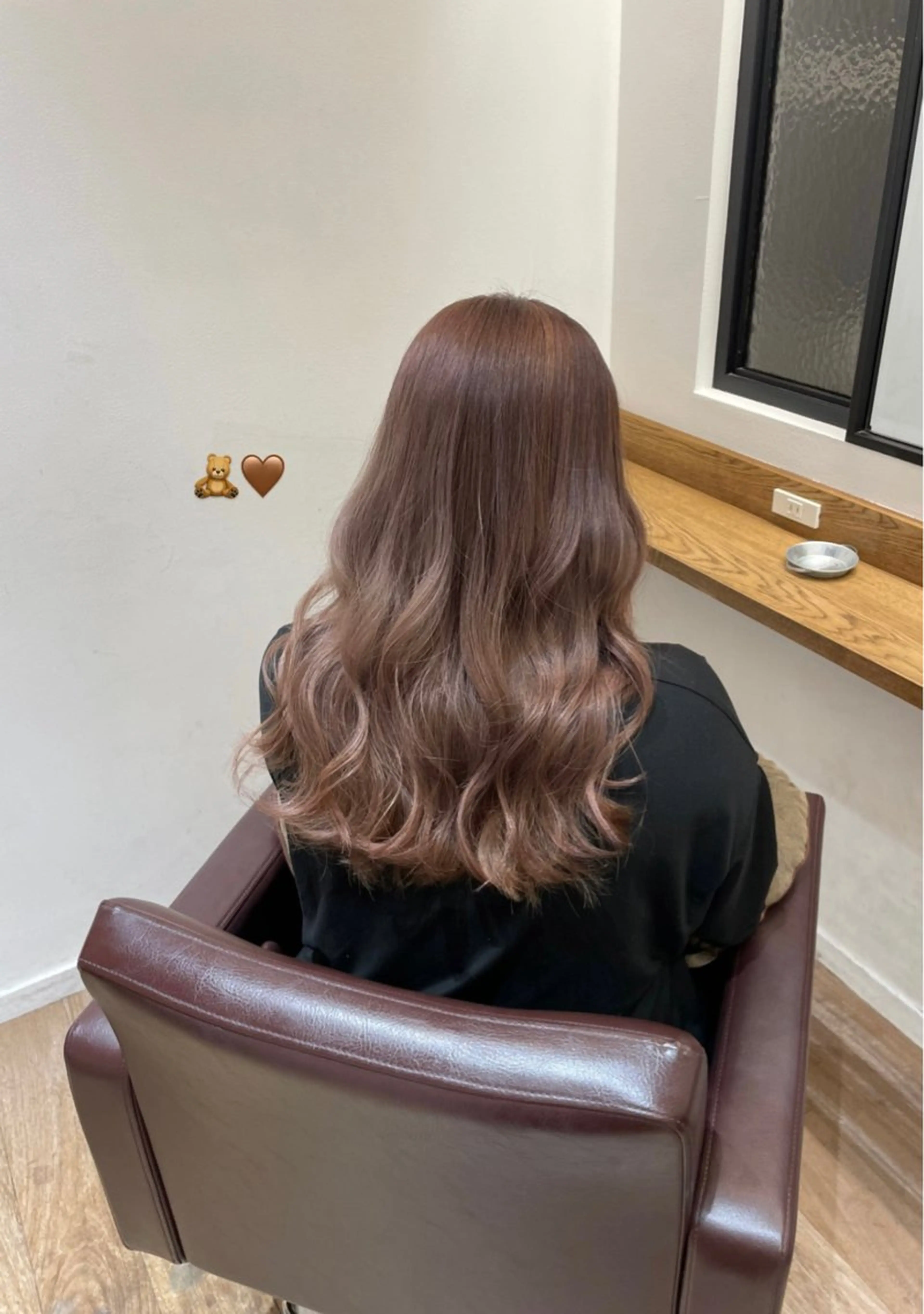 ロング カラー ハイトーン/透明感 カラー/下出有沙のヘアスタイル