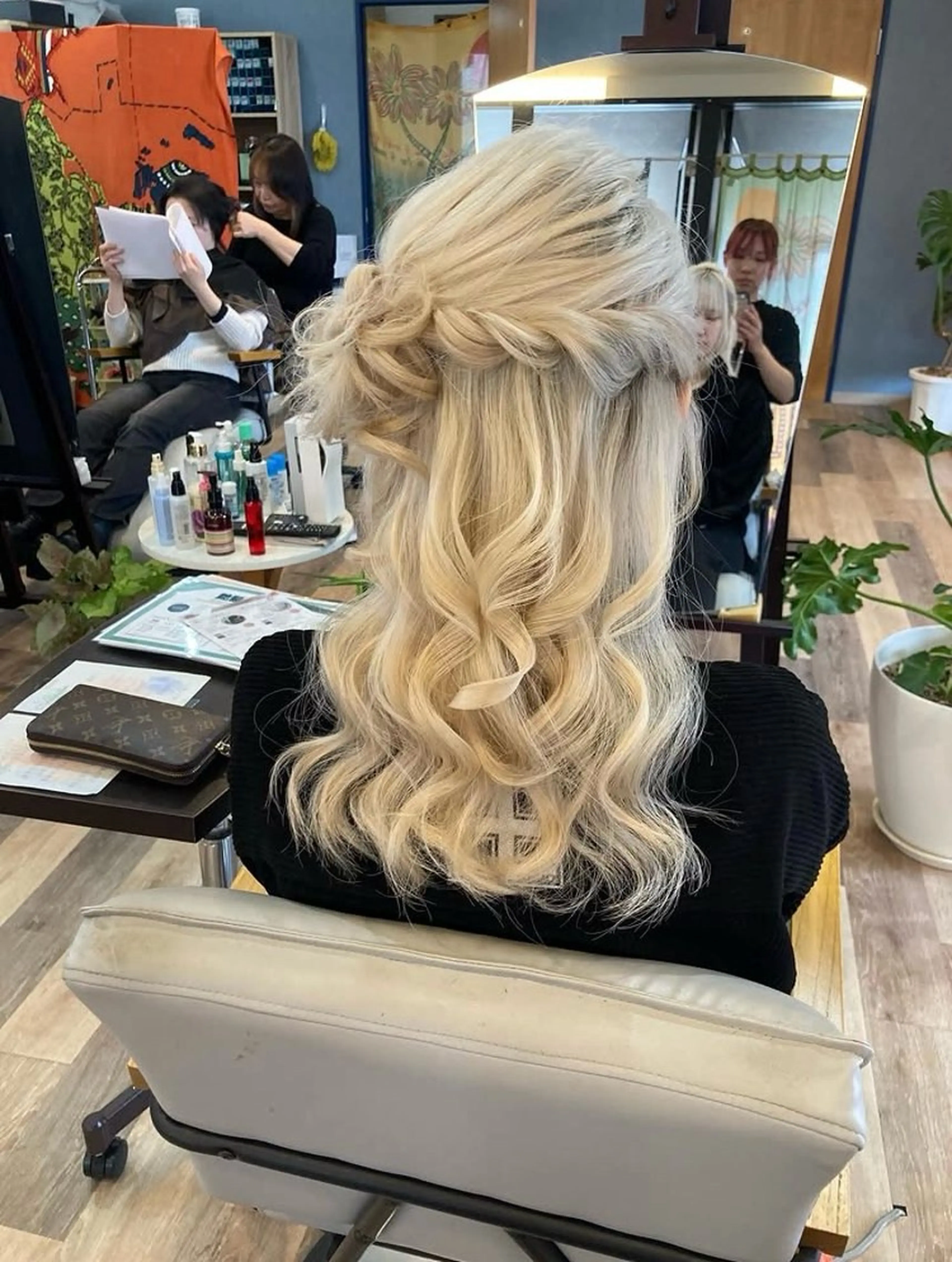 ロング ヘアセット 中野 紹江のマツエク・マツパデザイン