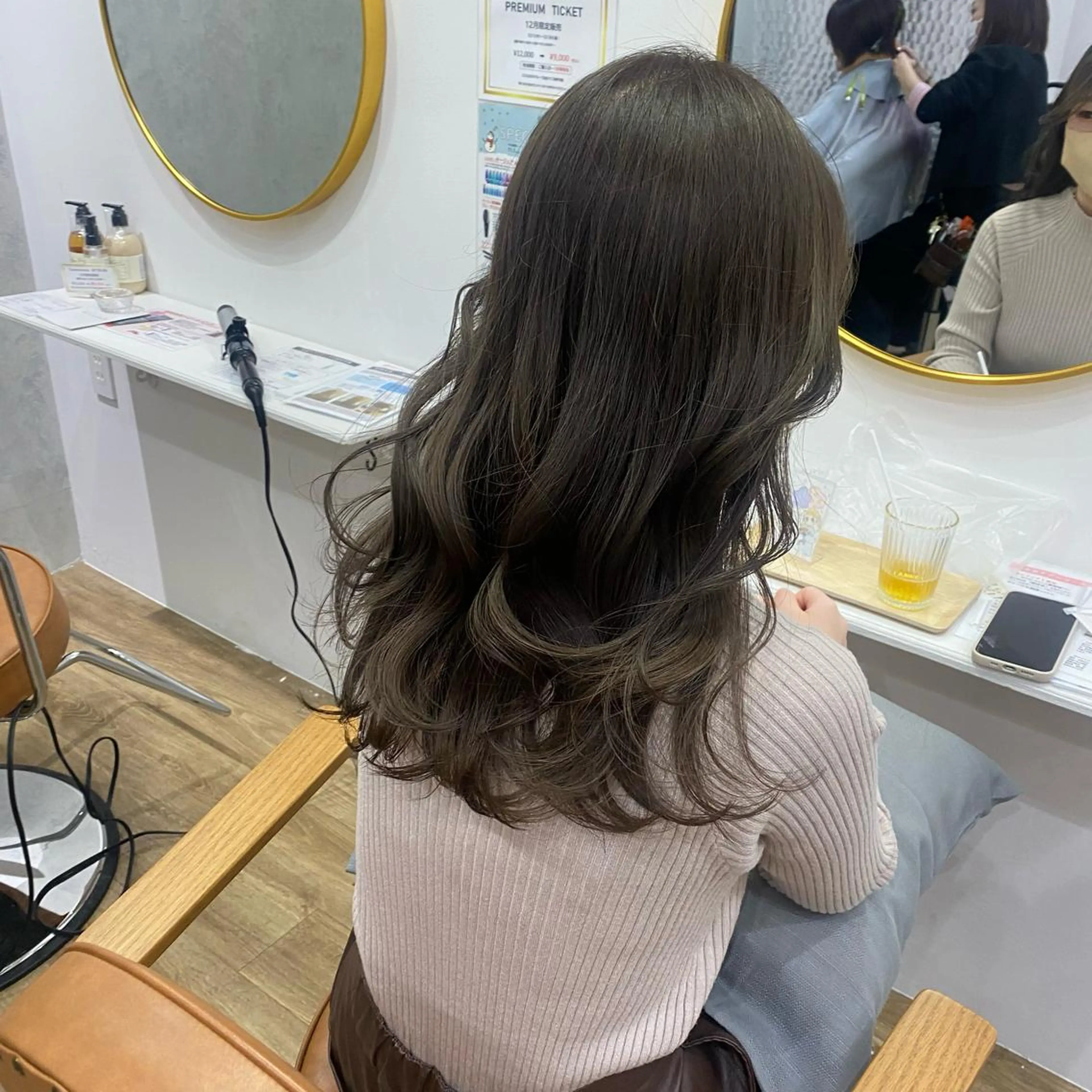 ロング カラー ヘアアレンジ カット ヘアカラー トリートメント あおい 🍒暖色カラーのヘアスタイル