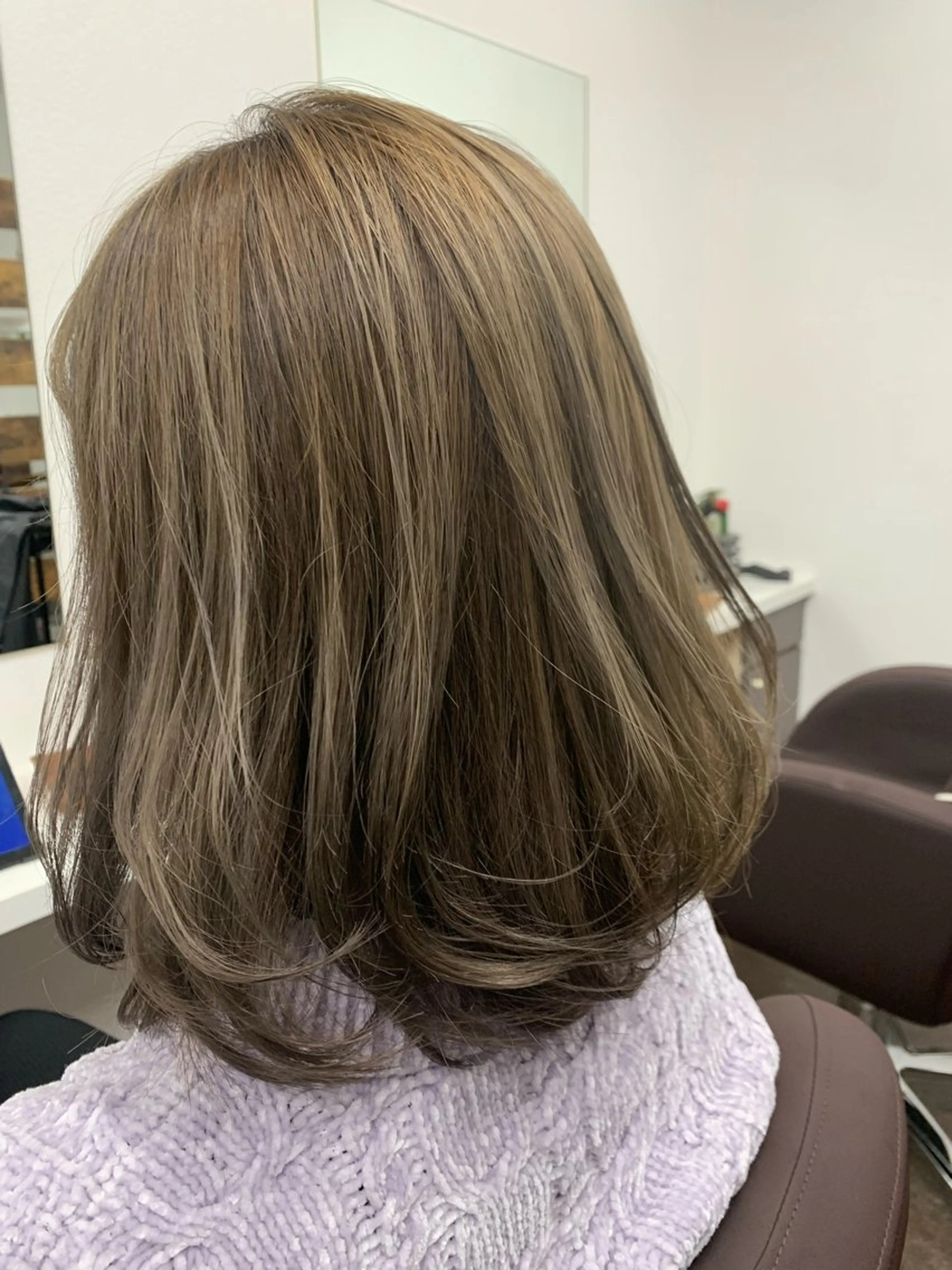 ミディアム ヘアカラー トリートメント Ebise Kazunoriのヘアスタイル