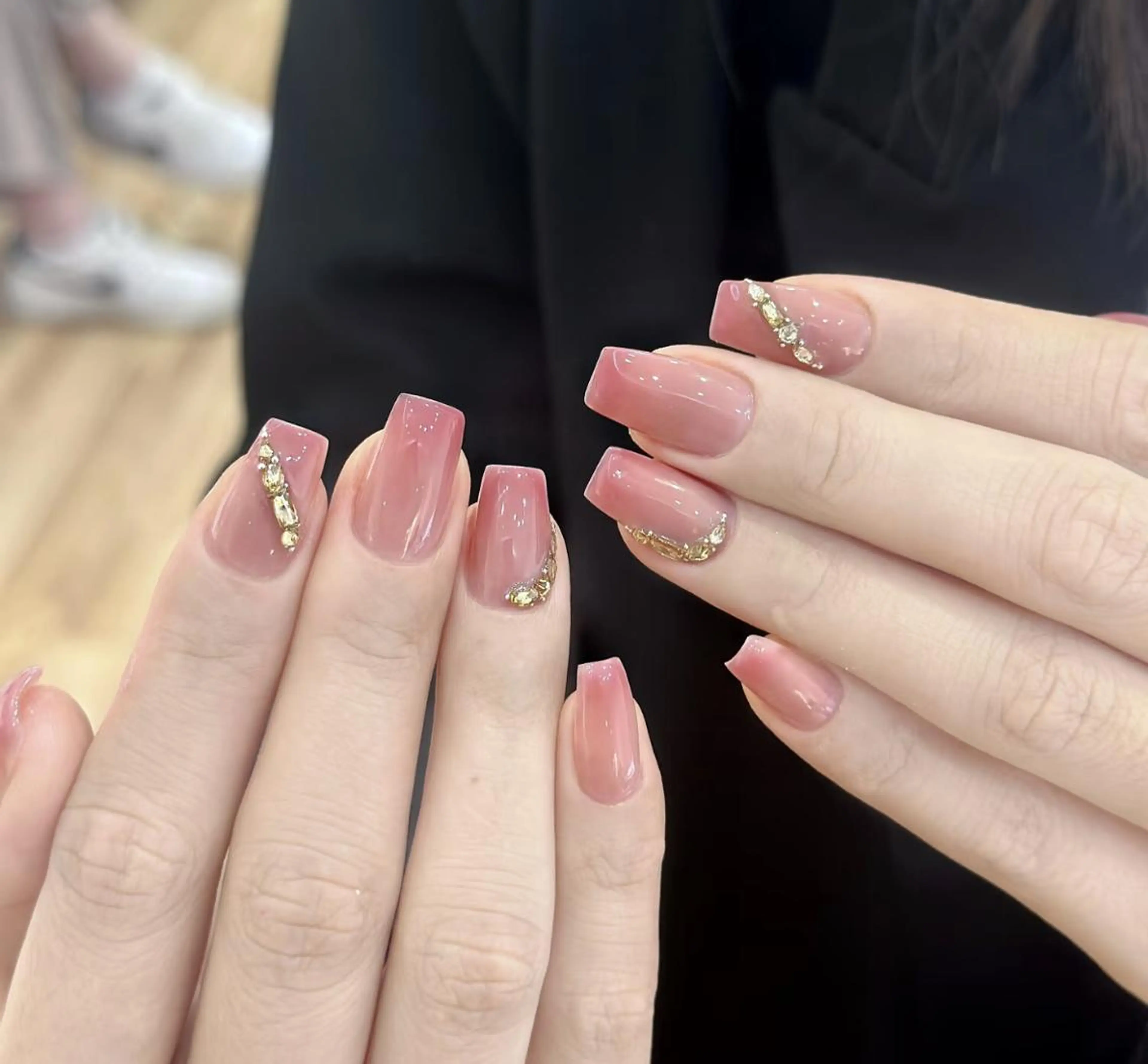 ネイル ハンドネイル エリ🫧 nail池袋東口のネイルデザイン