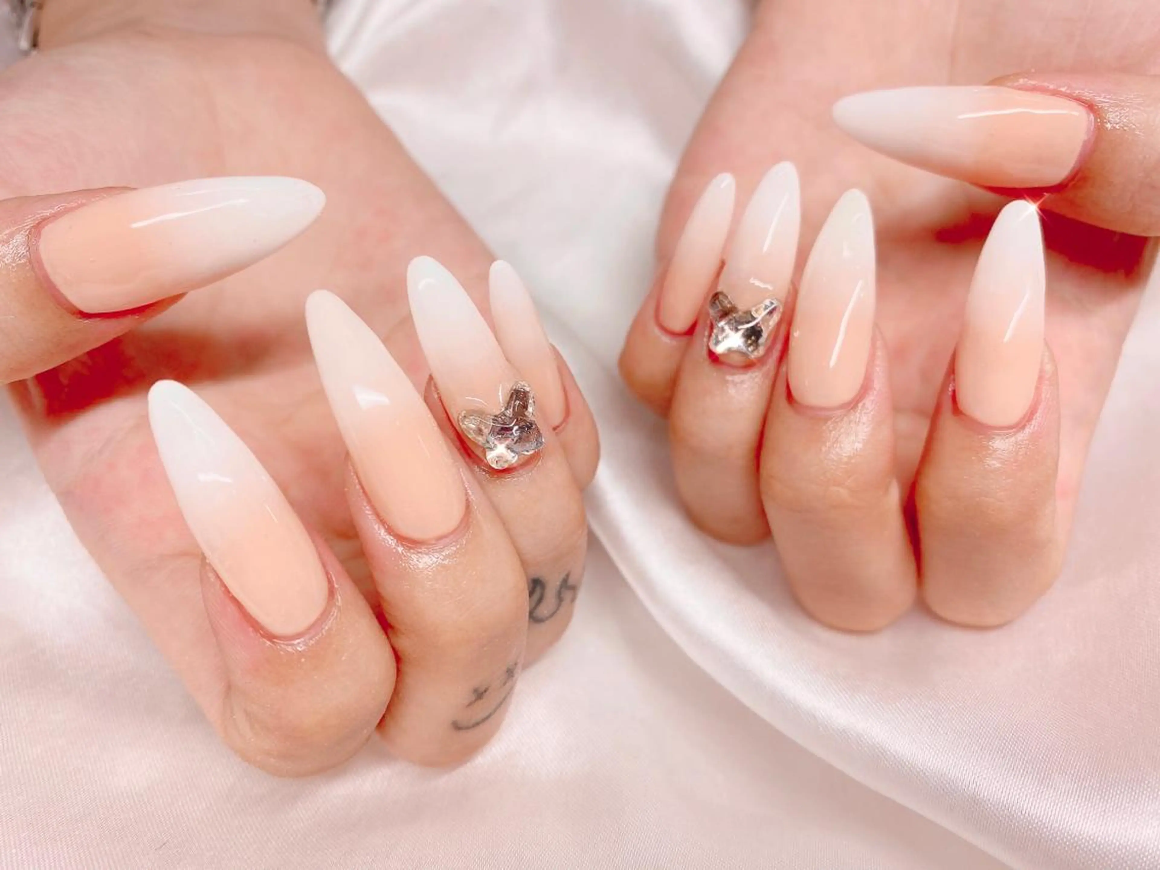 ネイル BLITZ Nail 岩田💅🏻✨のネイルデザイン