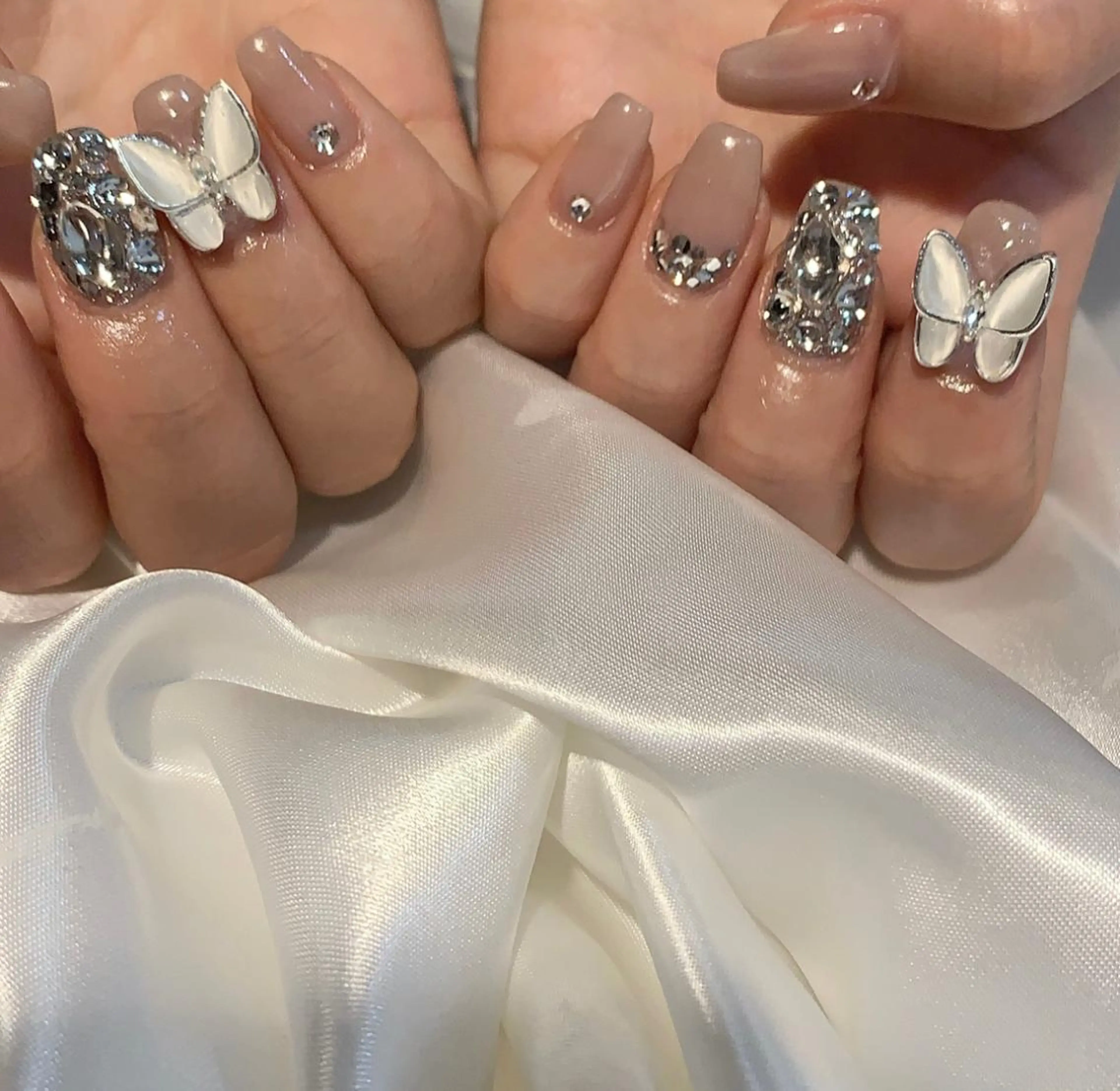 ネイル ハンドネイル にしぐち はるかのネイルデザイン