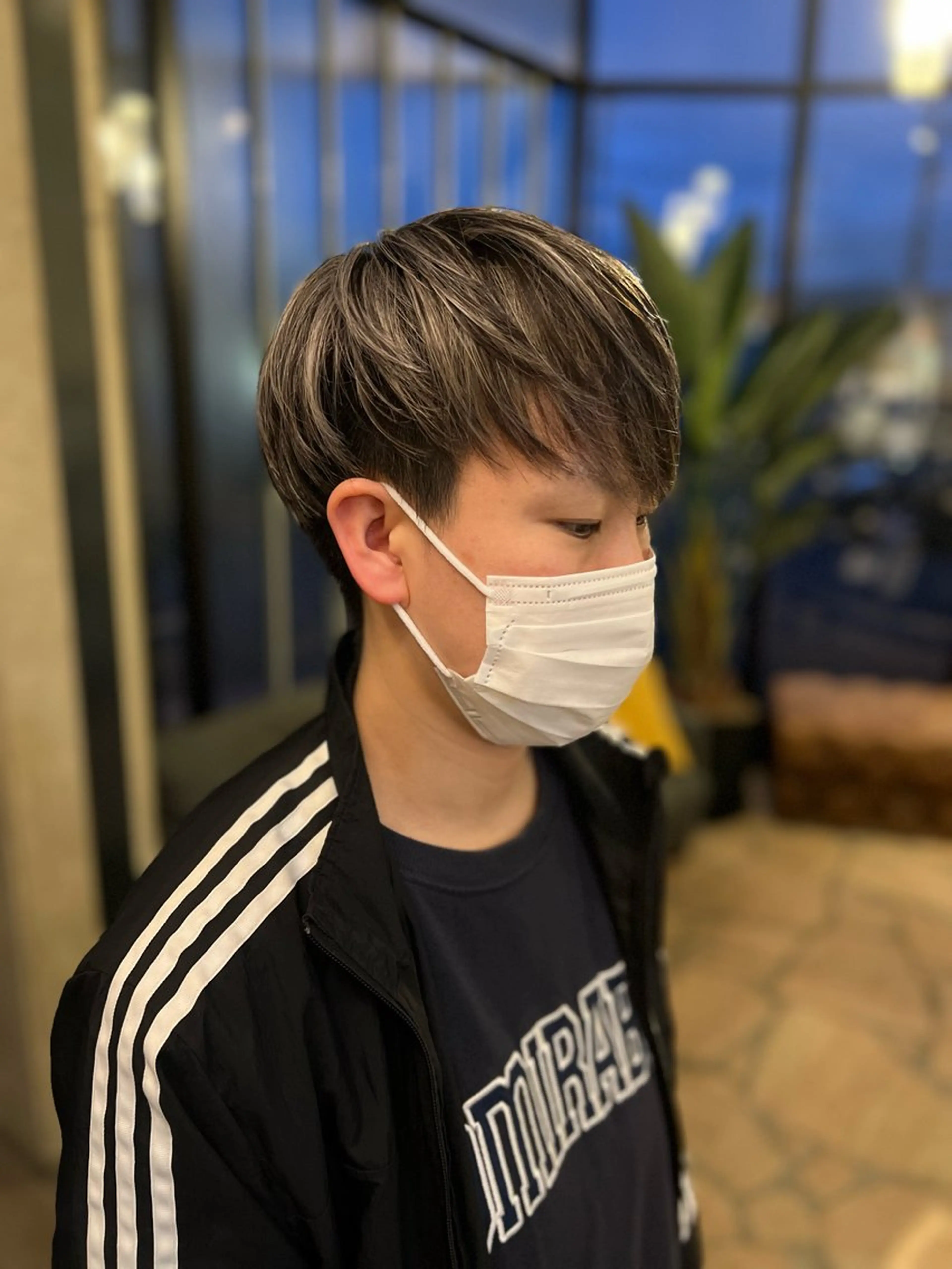 ショート カラー メンズ 只野 真衣のヘアスタイル