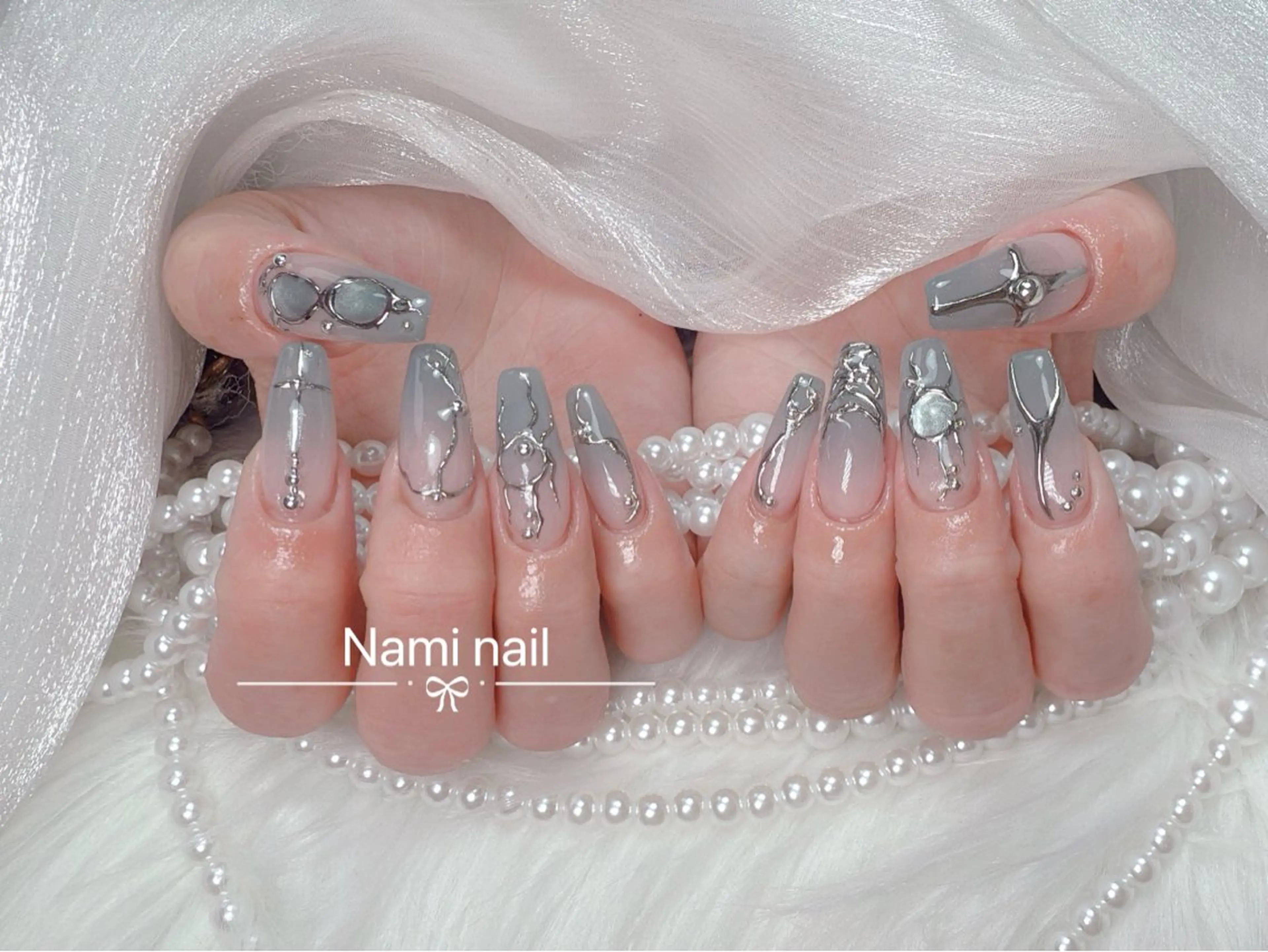 ネイル 長さ出し ガーリー 韓国ネイル ロングネイル 持ち込み ハンドネイル Nami nail salonのネイルデザイン