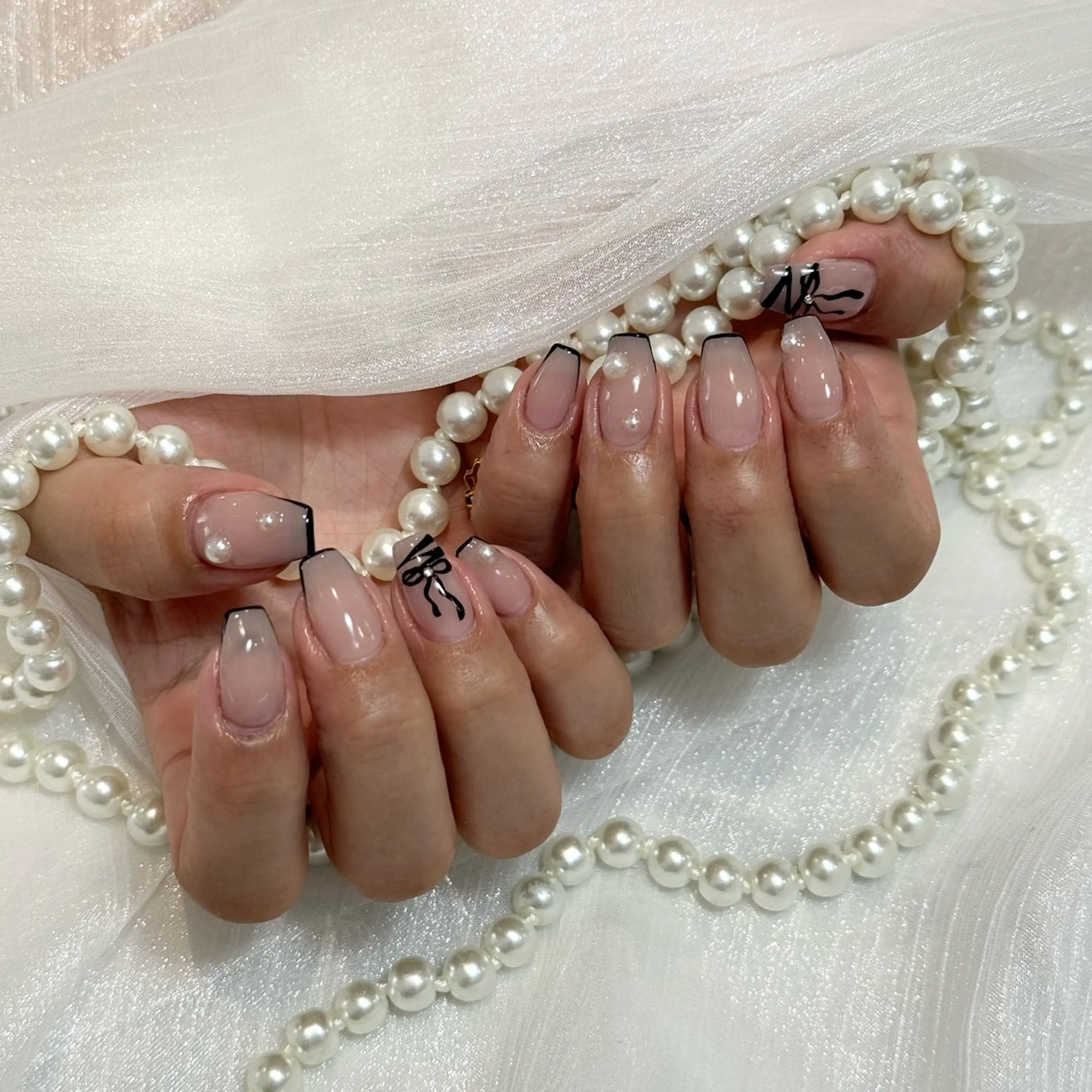 【HAND】オフなし⭐️持ち込みデザイン90分コース（ストーン・パール・スタッズ15粒まで）※他パーツ別途料金の写真