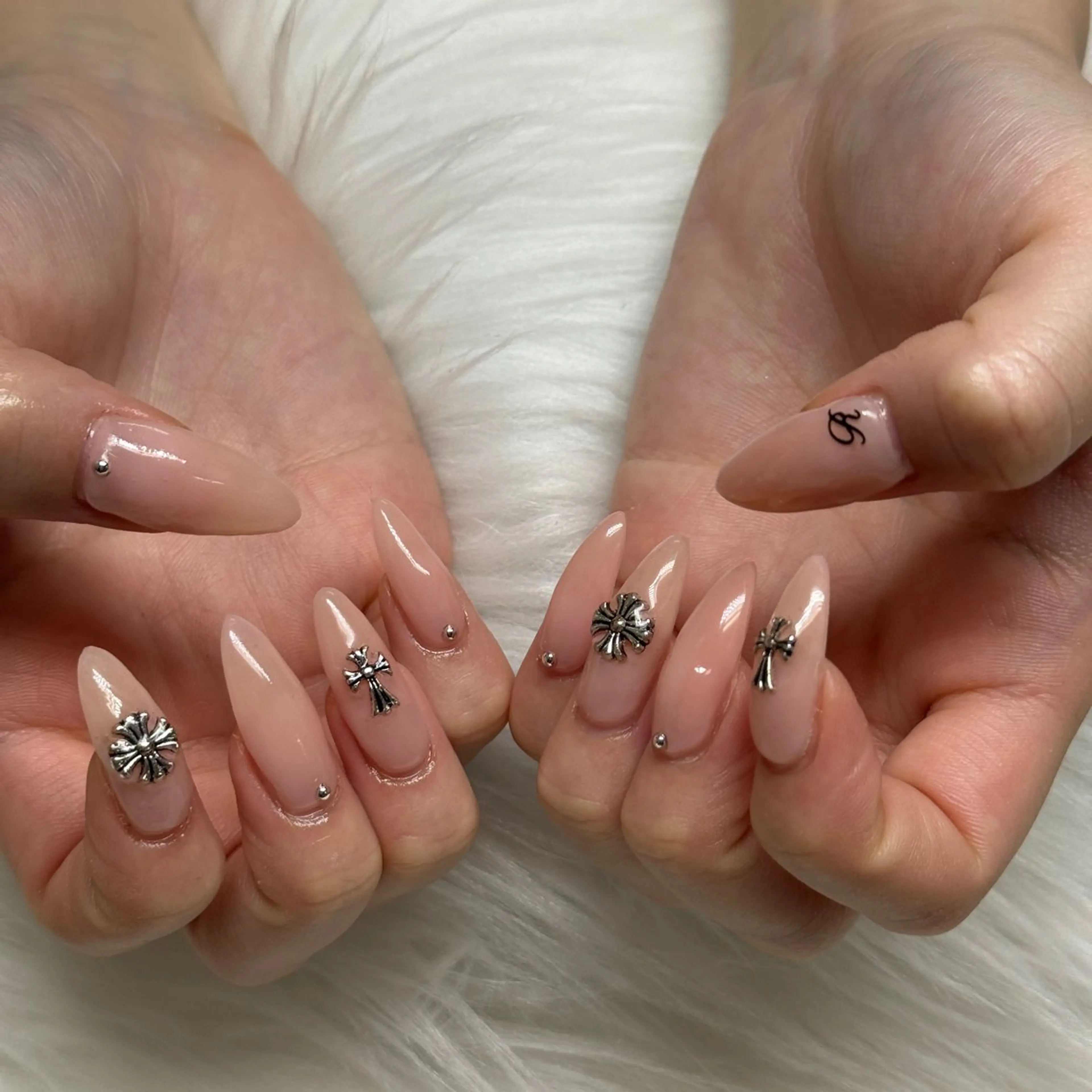 ネイル ハンドネイル 💖𝓜𝓲𝓸 /3月予約受付中💖のネイルデザイン