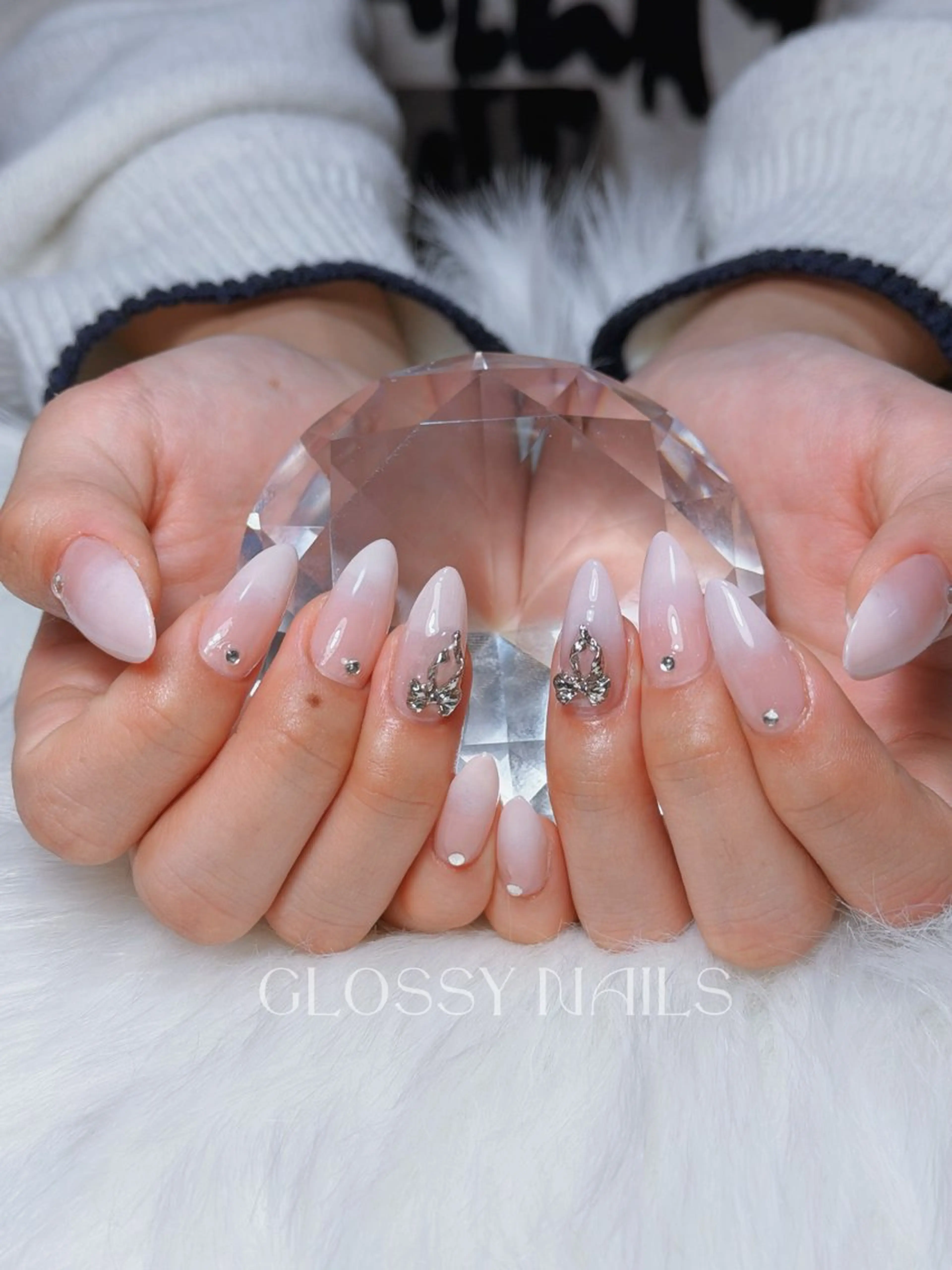 ネイル ハンドネイル Glossy -miyoのネイルデザイン