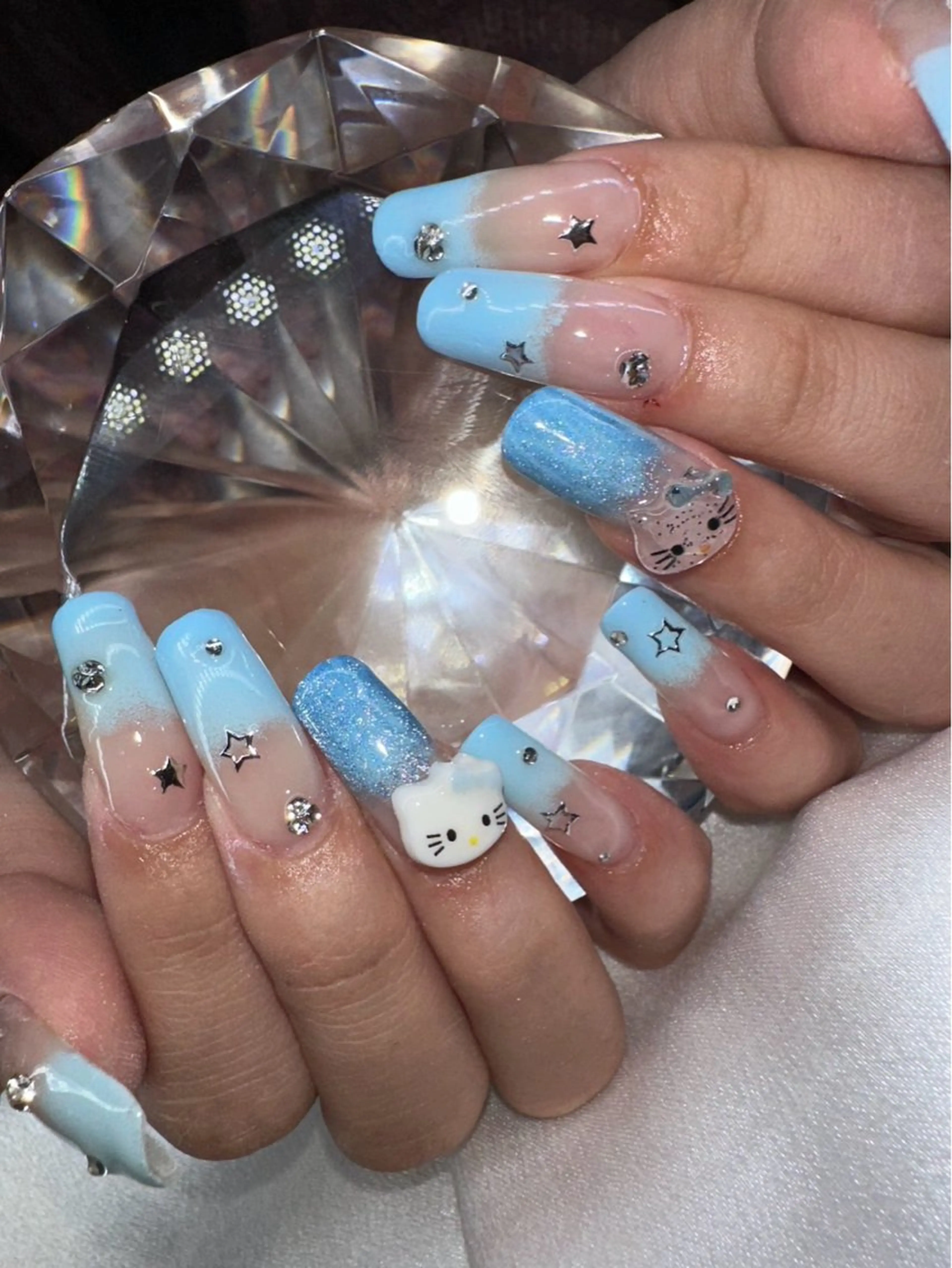 セミロング ハンドネイル YOKOSUKA🧸 NAIL🌿🫧💛のネイルデザイン