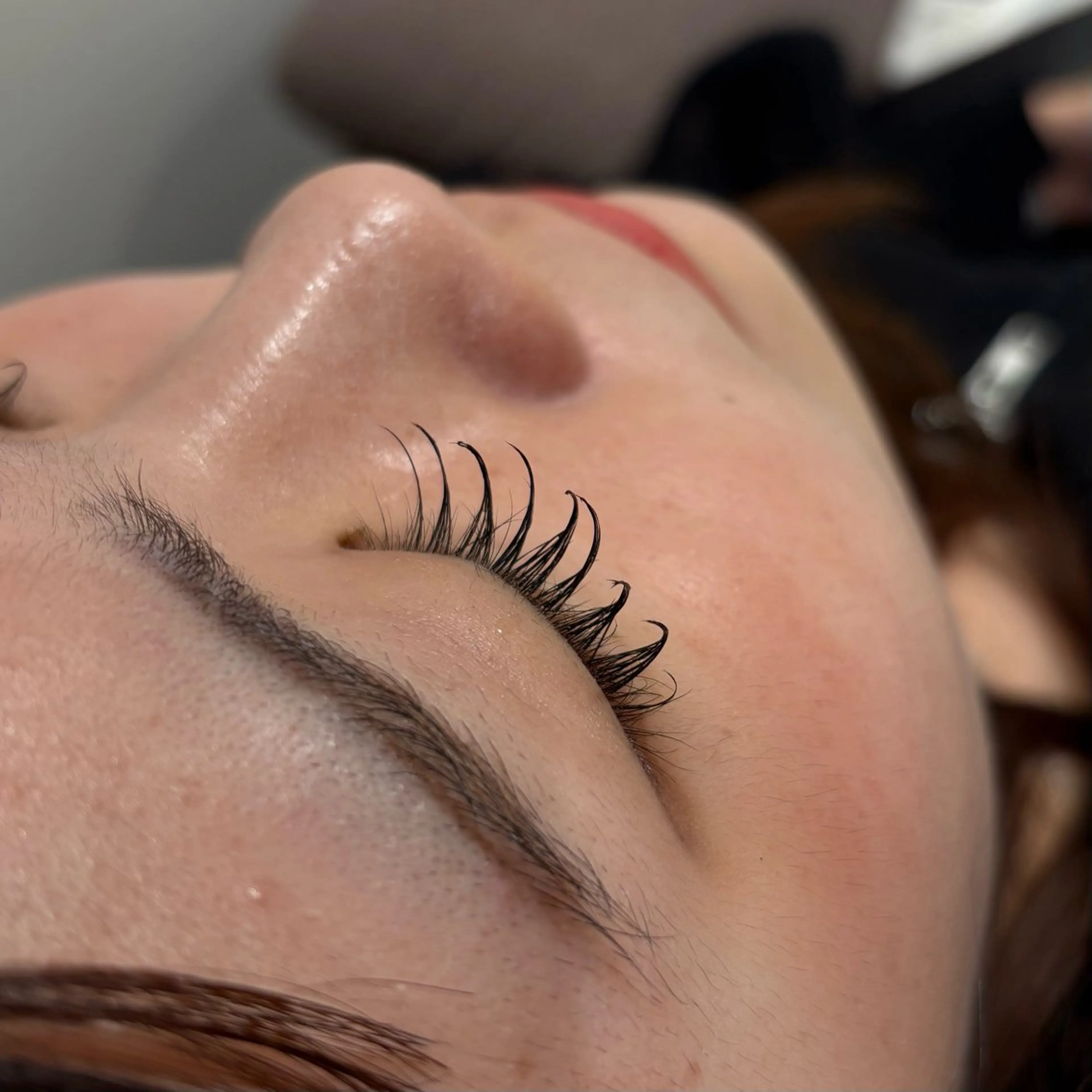 マツエク・マツパ マツエク 透明感カラー/レイヤ ーカットりこ🤎🫧のヘアスタイル