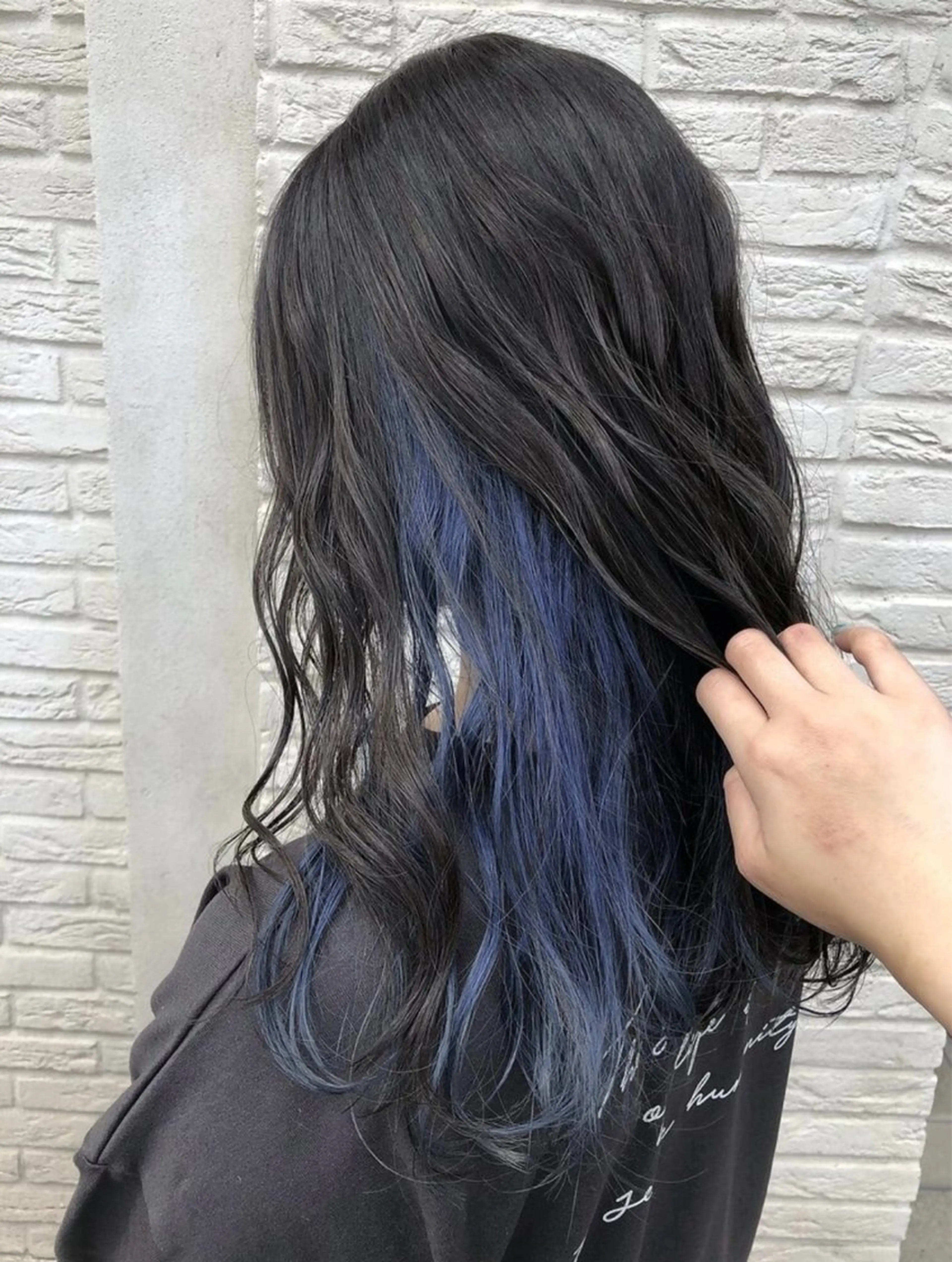 カラー ブルーカラー インナーカラー ブリーチカラー 🦋RANA🦋のヘアスタイル