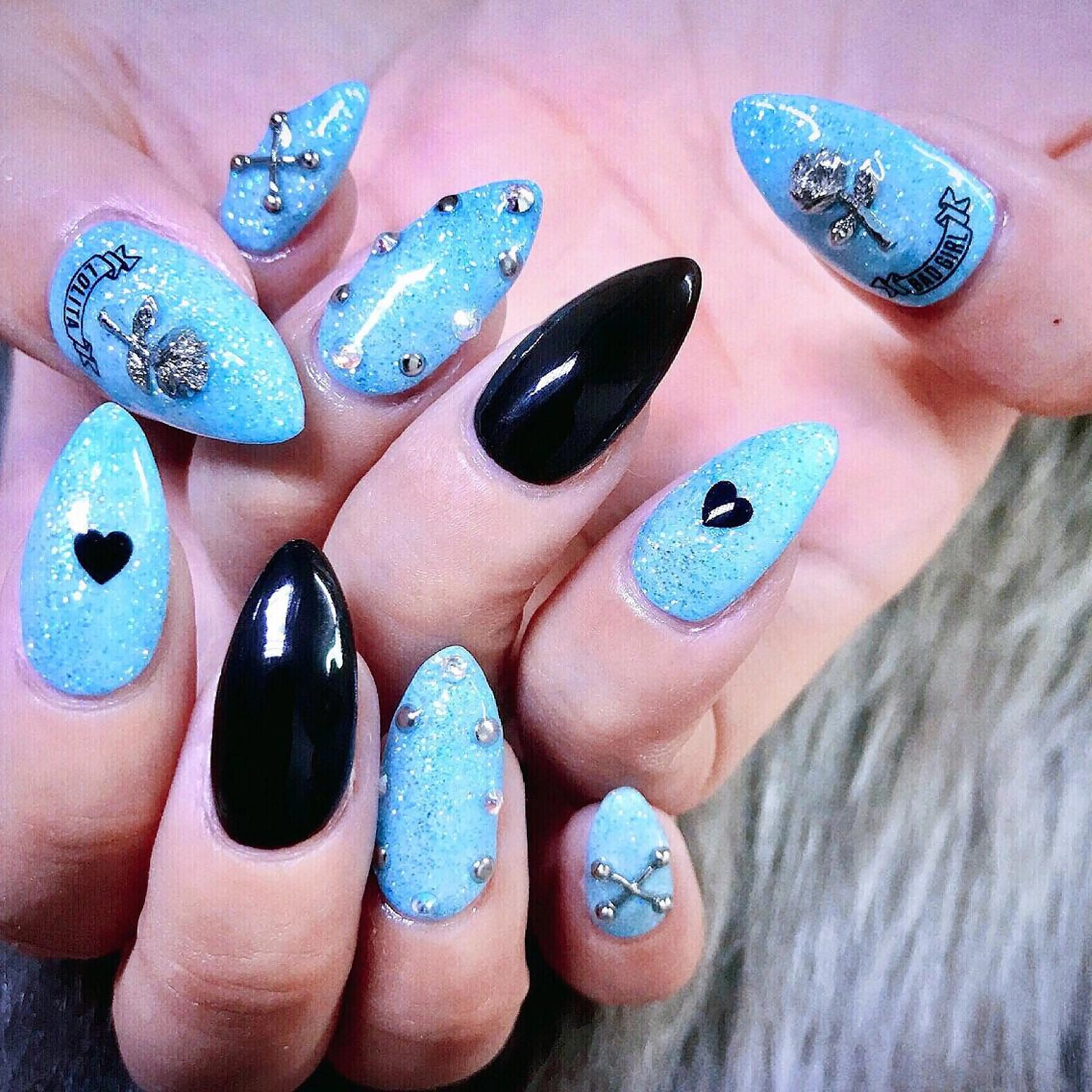 ネイル NOI ROUGEのネイルデザイン