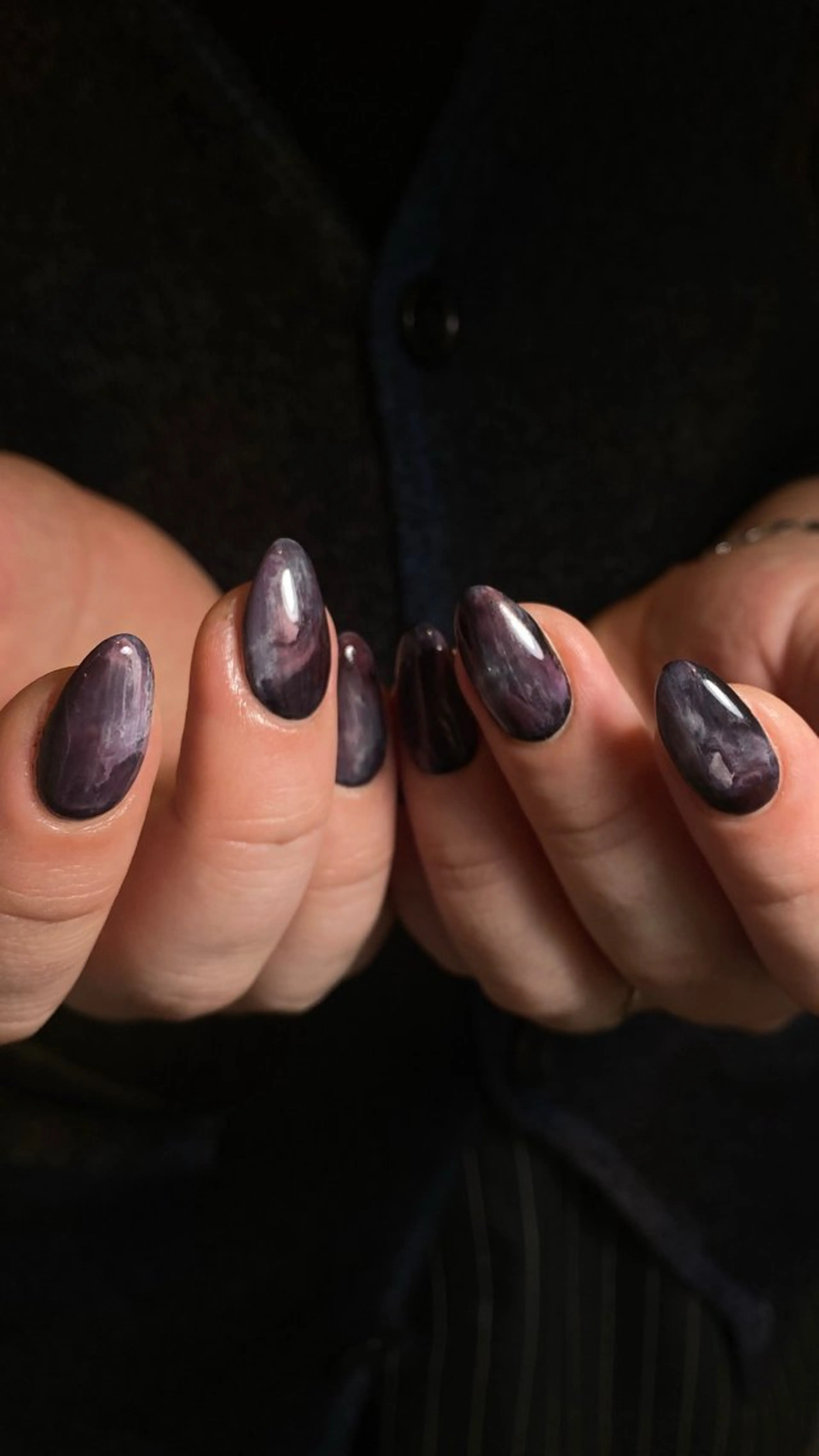 ネイル 土川 芽依奈のネイルデザイン