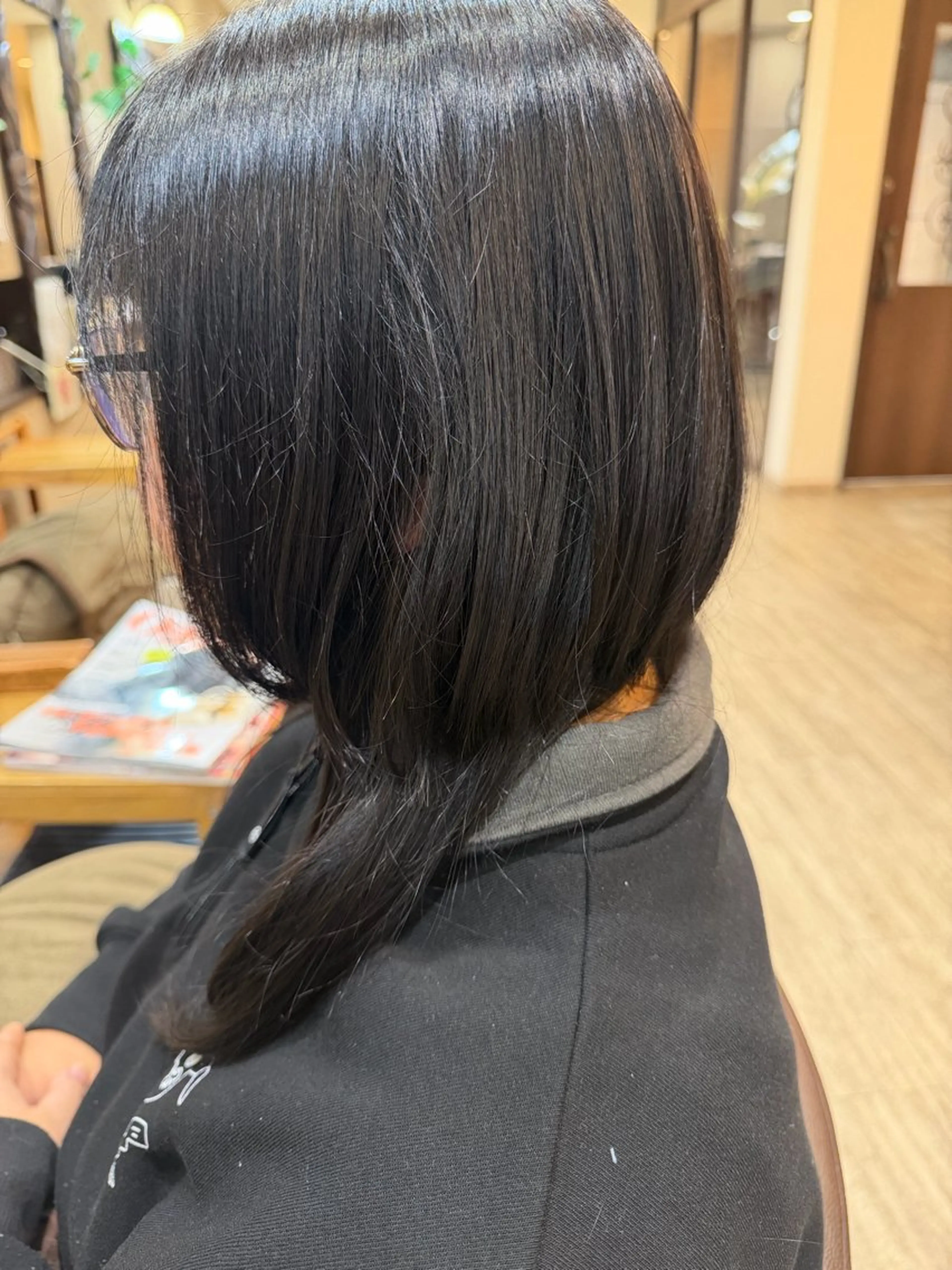 ロング ウルフカット カット 勘場 万菜華のヘアスタイル