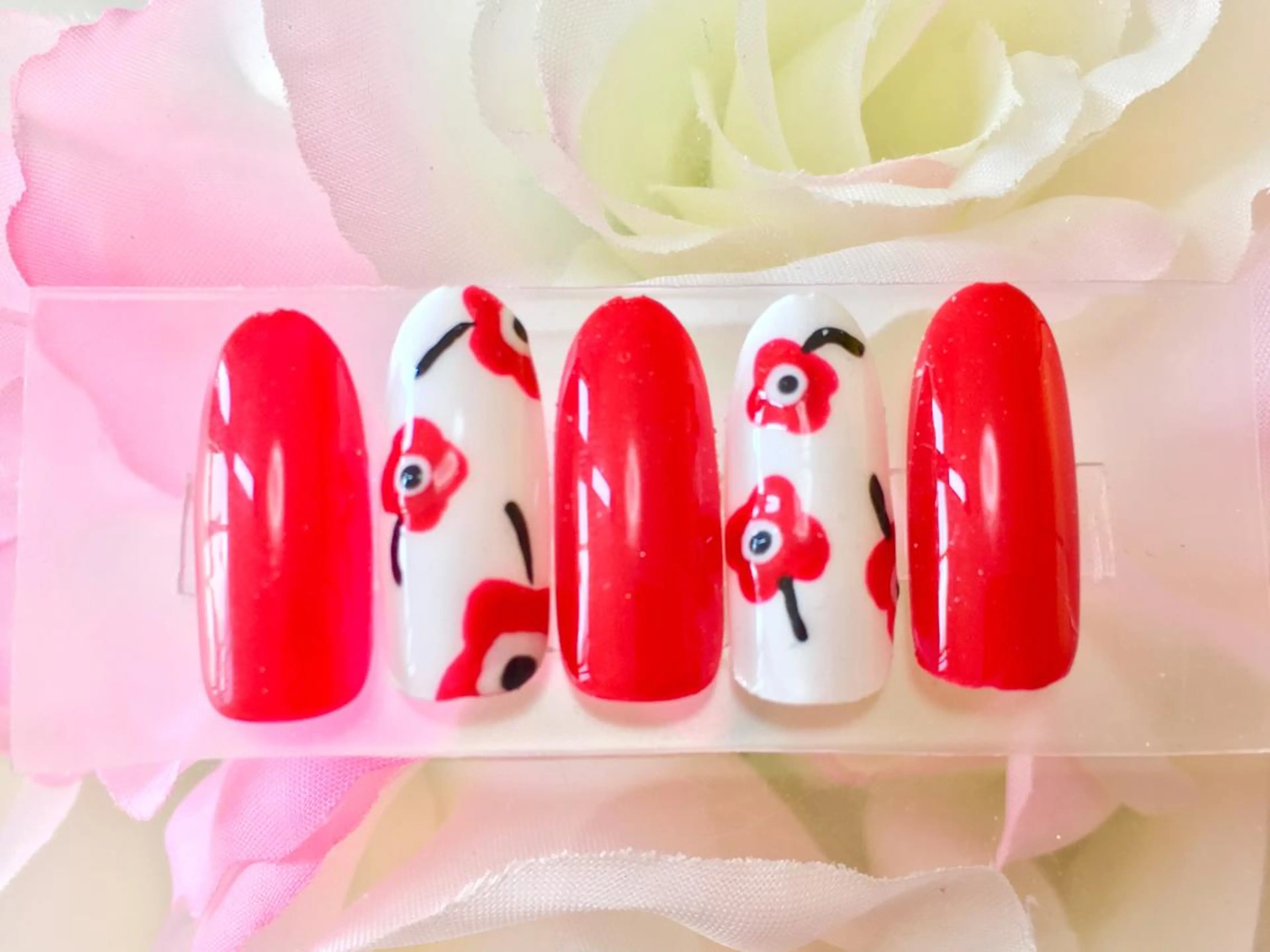 ネイル フラワーネイル clover nailのネイルデザイン