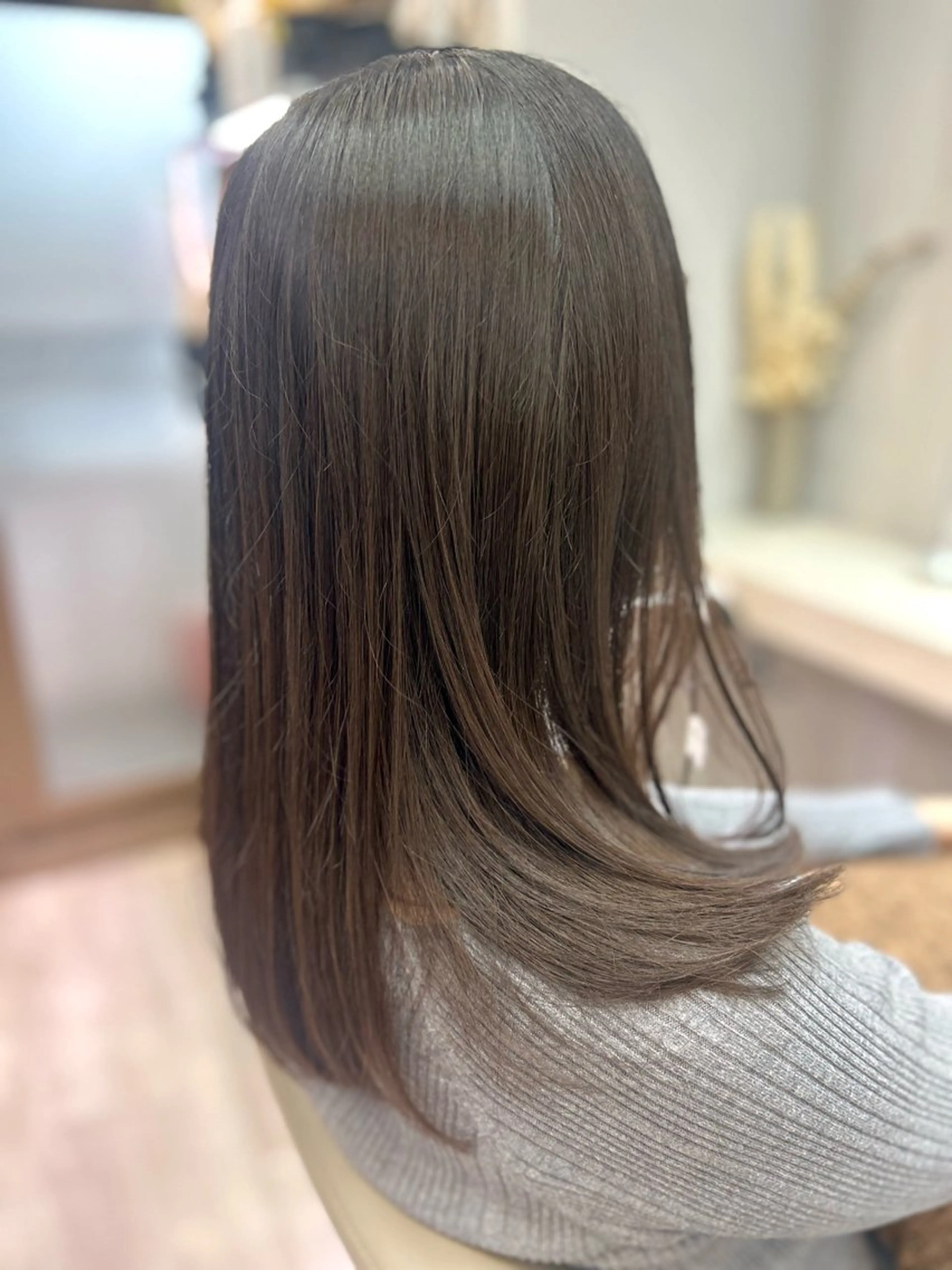セミロング カット 池田 太一のヘアスタイル