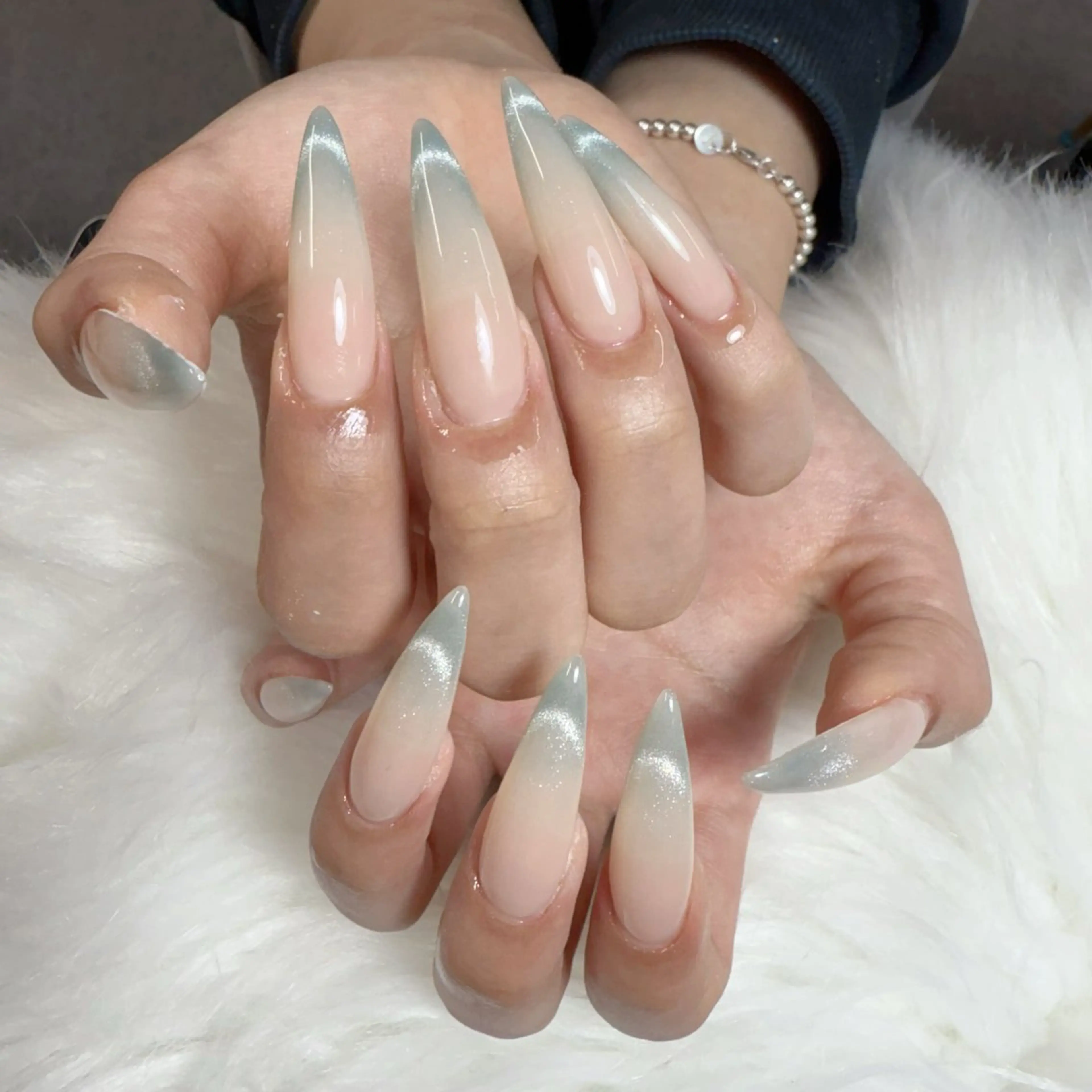 ネイル ハンドネイル 🎀nana🫧 ワンホンネイル🎀のネイルデザイン