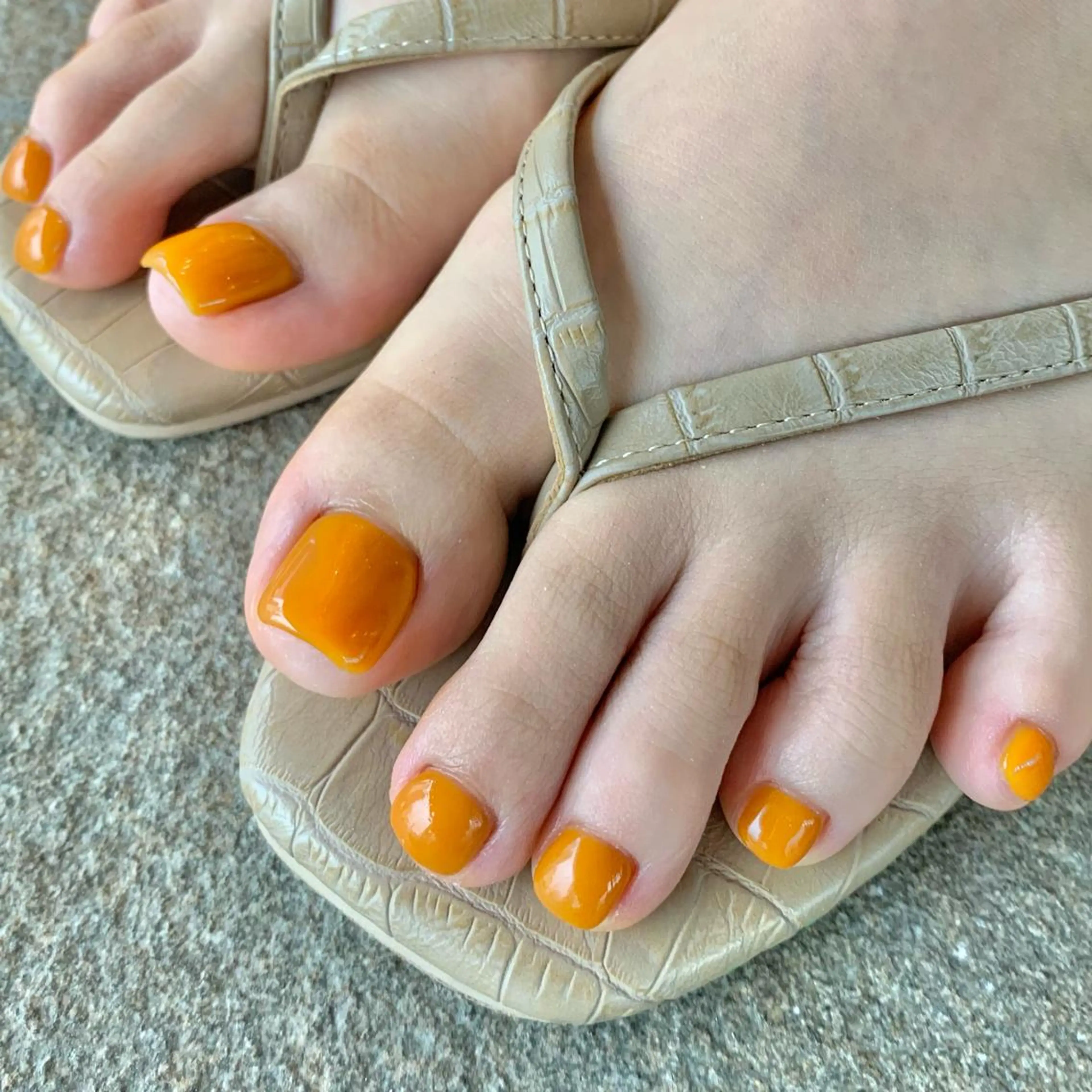 🟠【ご新規様✨FOOT-パラジェル】シンプルカラーコース¥6,000🍋(オフ無ケア込)の写真