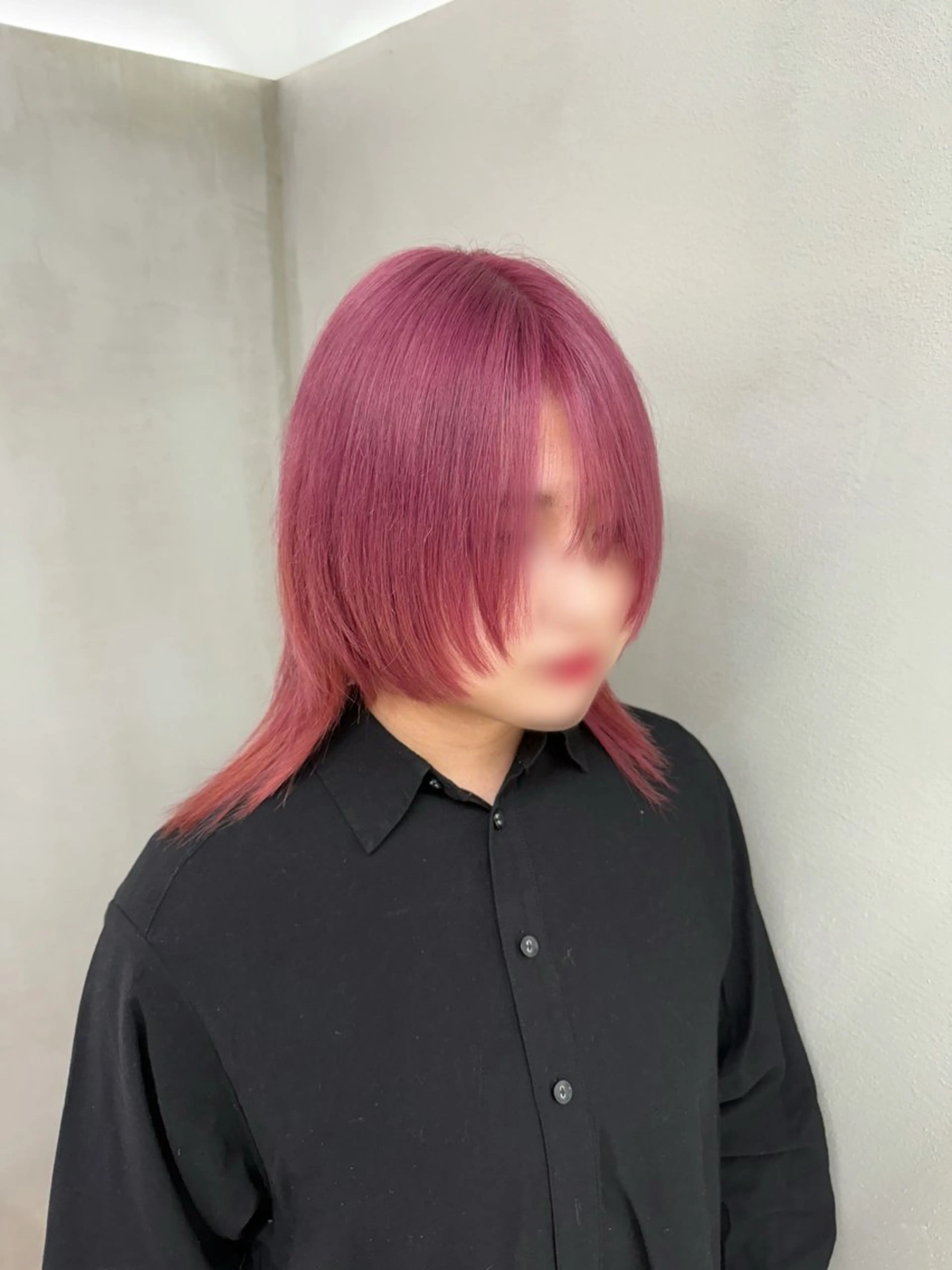 ミディアム カラー ウルフカット カット ヘアカラー トリートメント 🤍haruna 🤍SUIのヘアスタイル