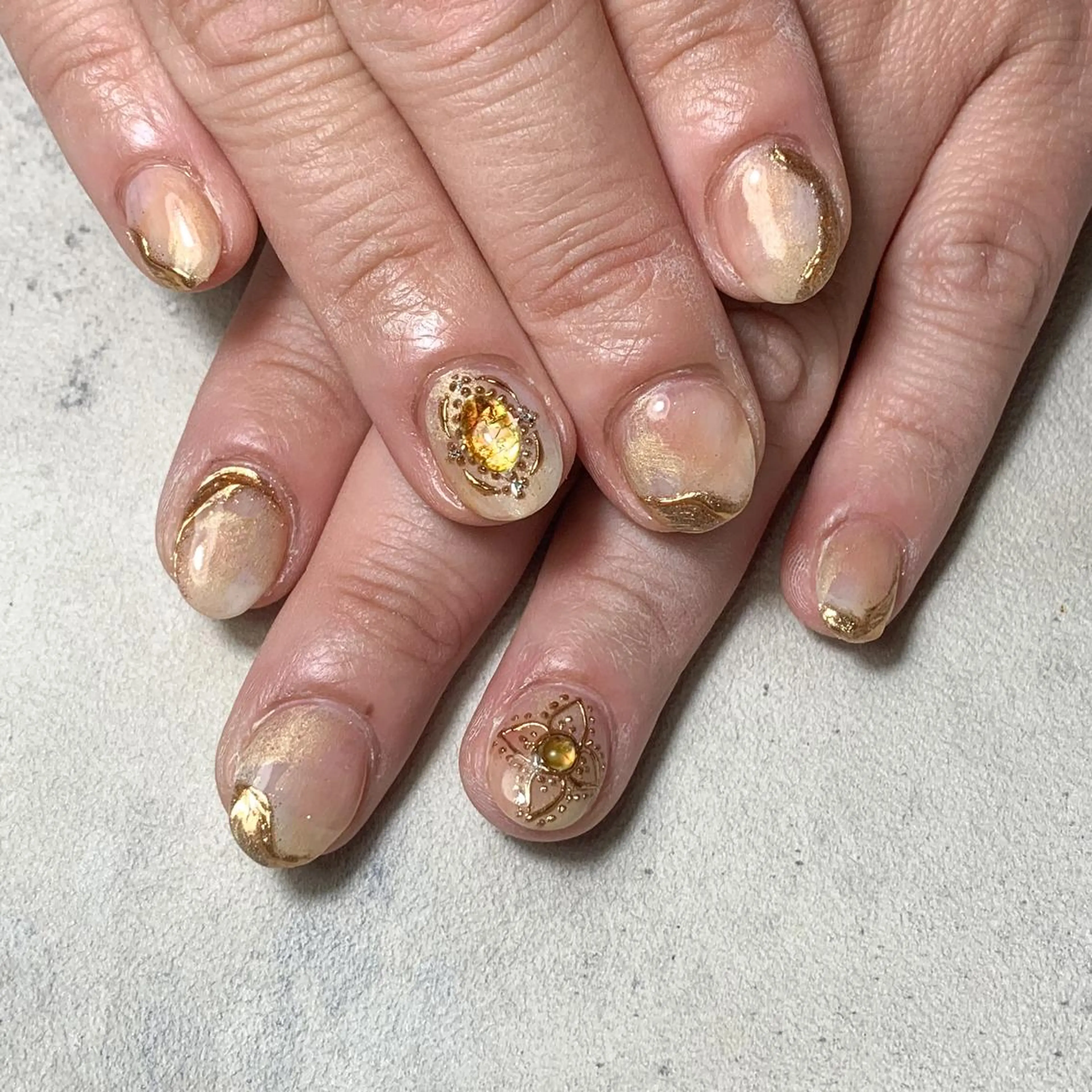 ネイル FIORITURA aiのネイルデザイン