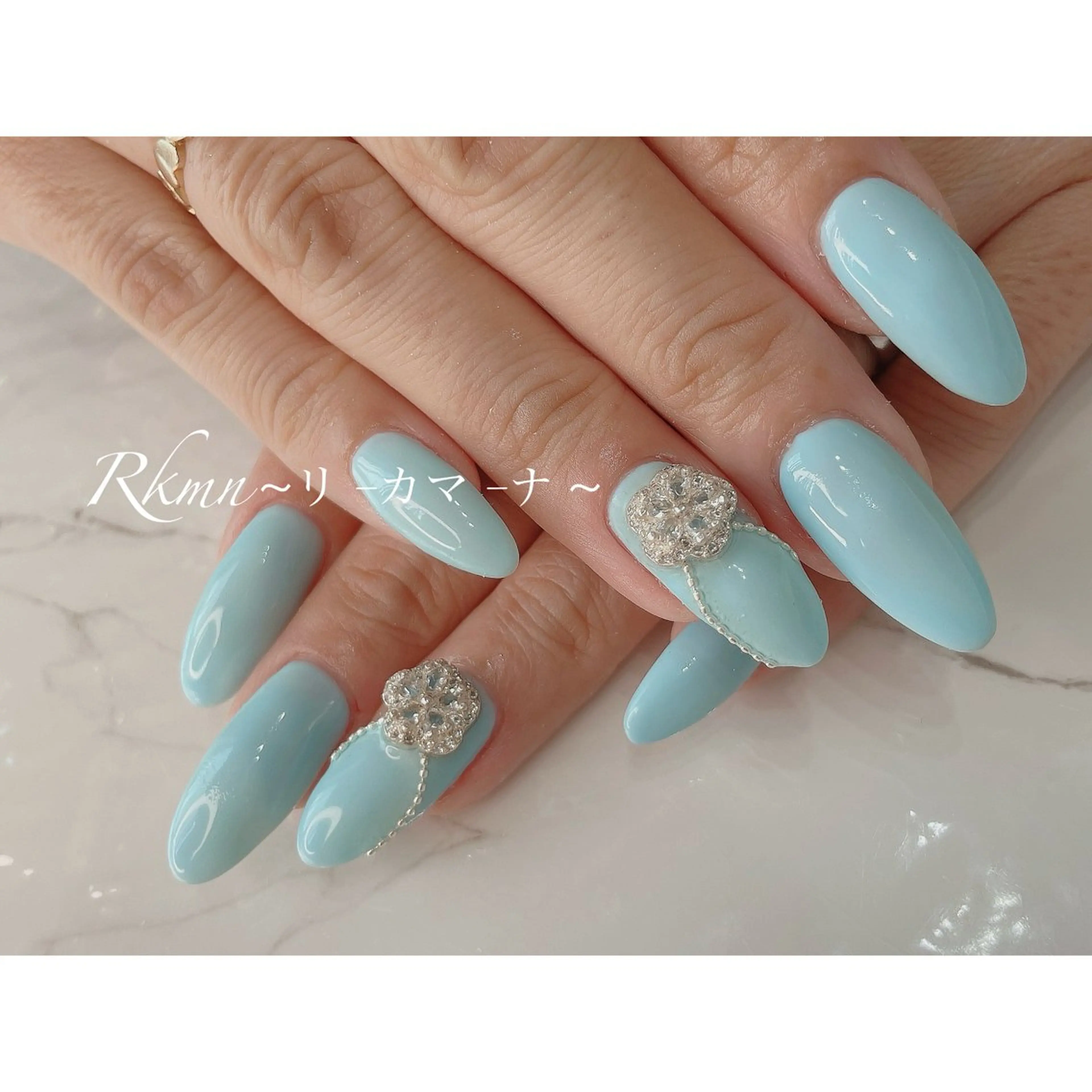 ネイル アートネイル 水色 春ネイル ハンドネイル フットネイル ハンドケア Rkmn ~リ-カマ-ナ~のネイルデザイン
