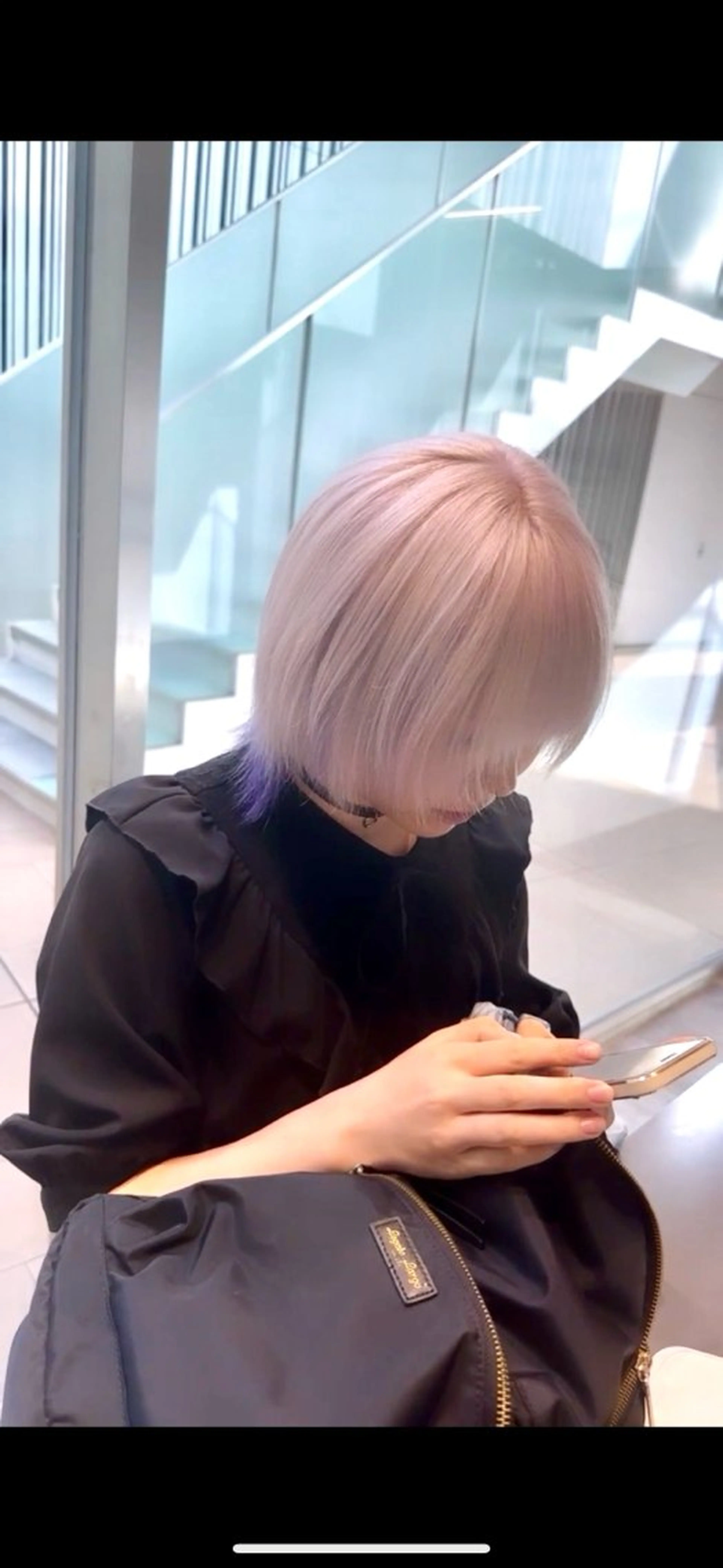 ショート カラー ヘアカラー トリートメント ハイトーン/髪質改善 原宿𝑺𝑬𝑵𝑨のヘアスタイル