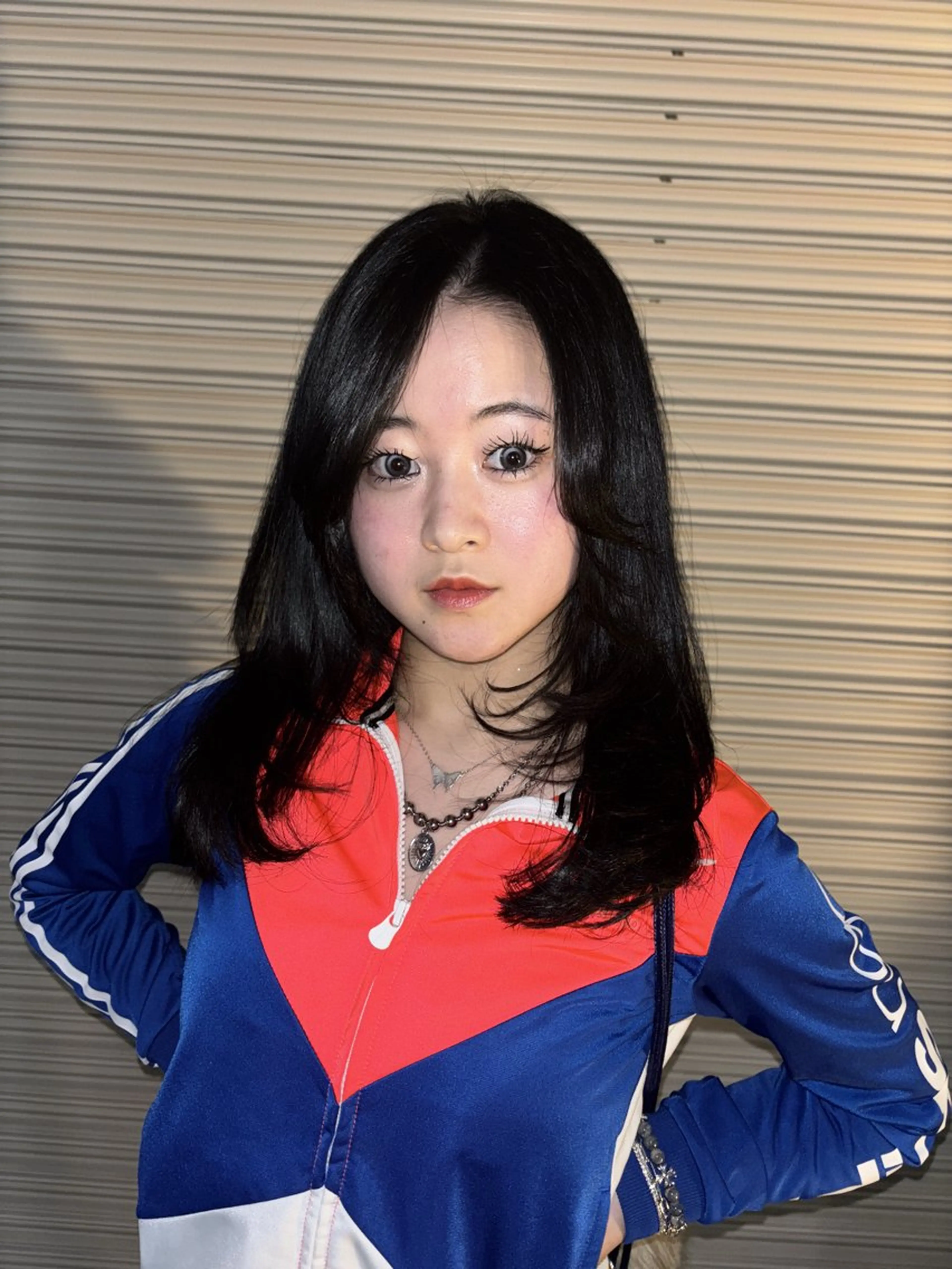 ミディアム ハイレイヤー レイヤーカット カット Karin trスタイリスト🥀のヘアスタイル