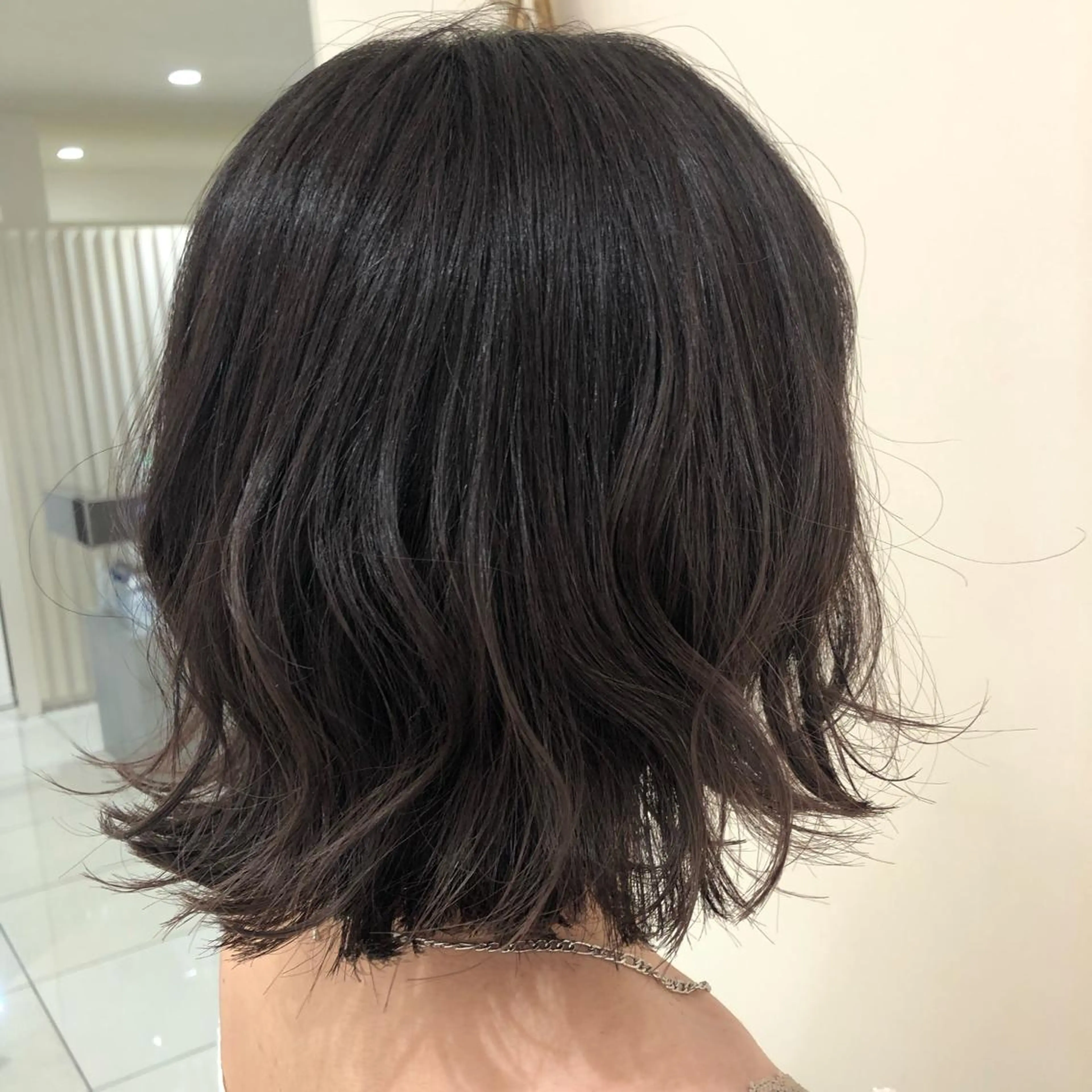 ショート カラー 透明感カラー レイヤーカット/ ハイライト　千咲季のヘアスタイル