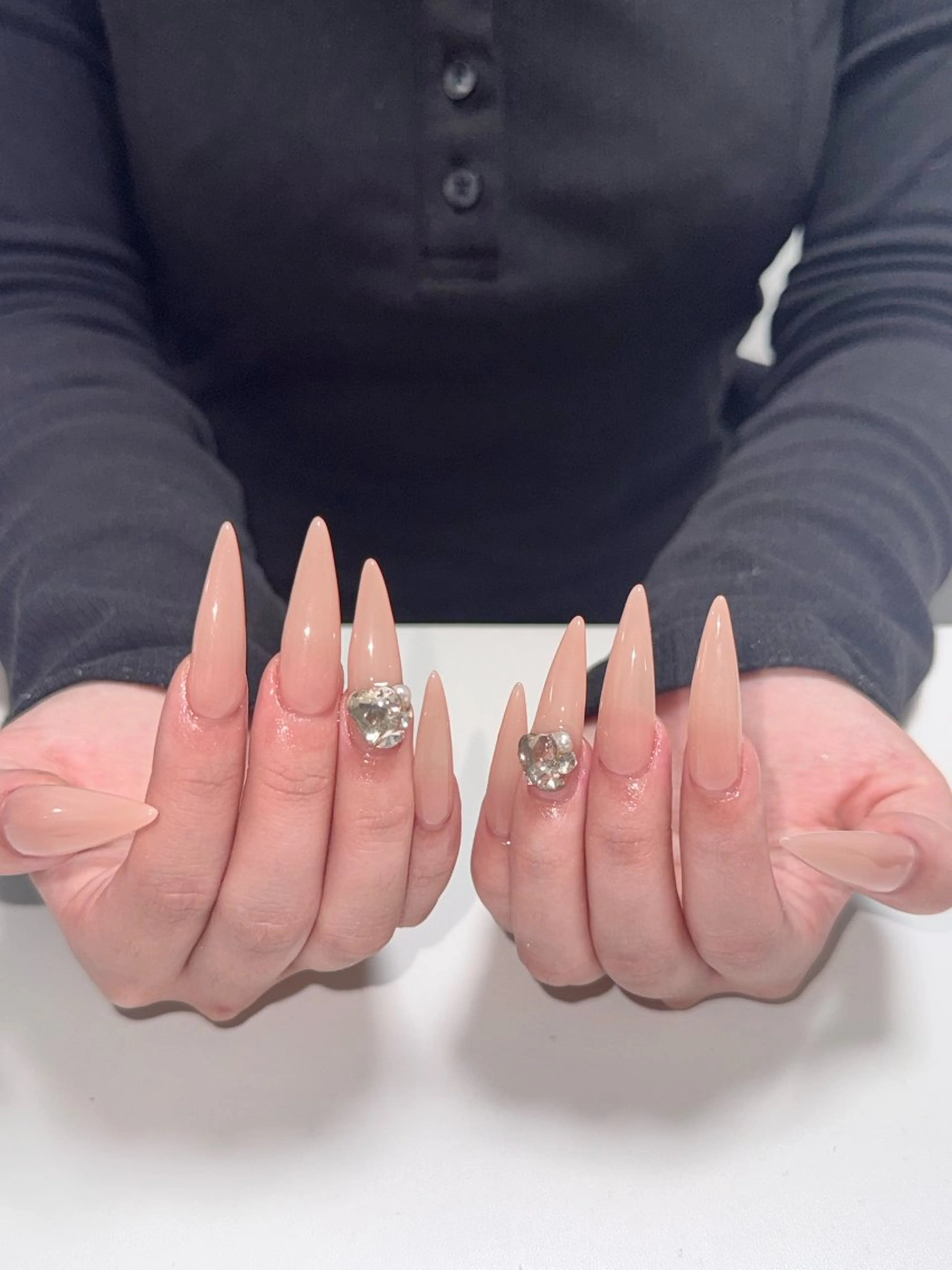 ネイル ハンドネイル BERA NAILSのネイルデザイン