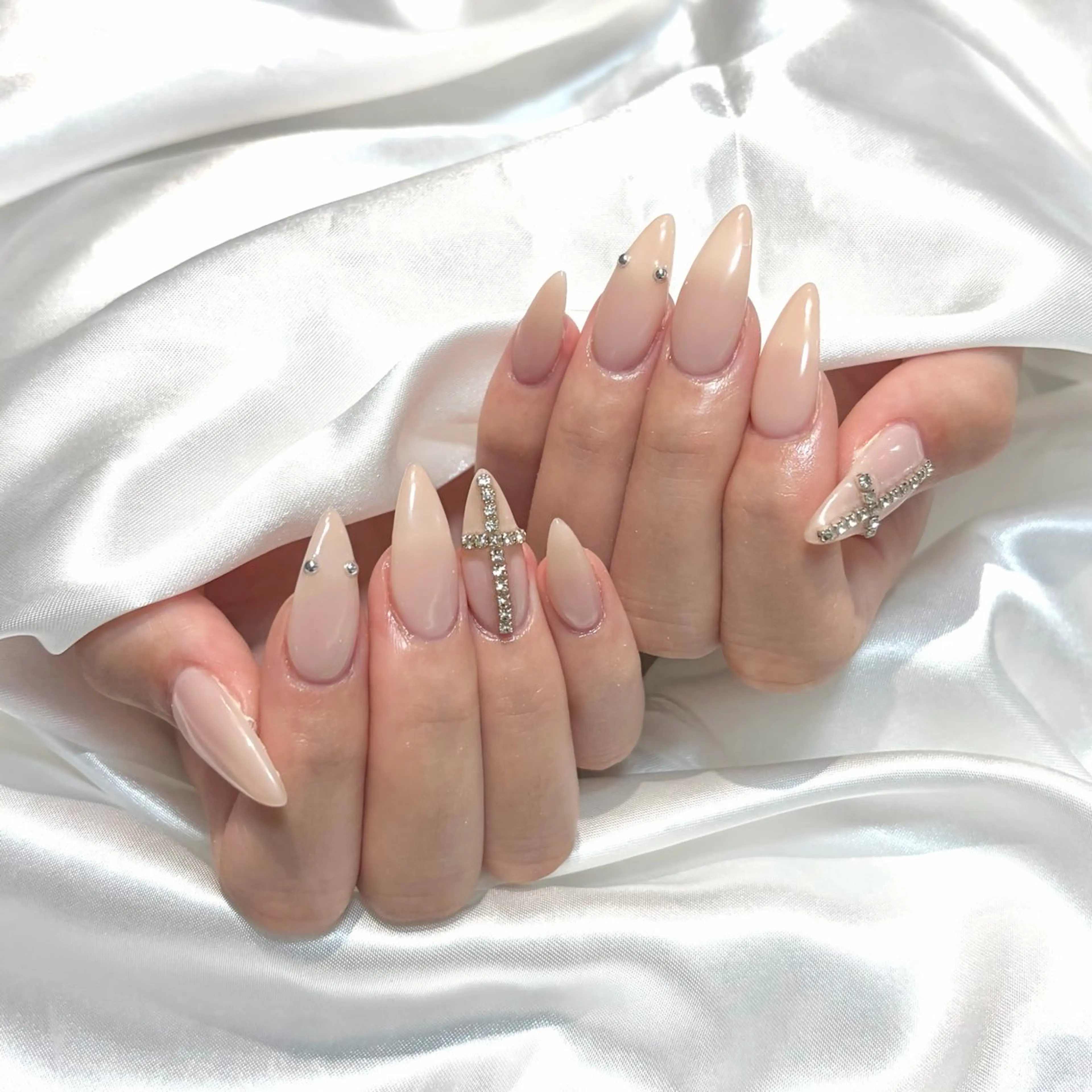 ネイル ハンドネイル WISTERIA rirunaのネイルデザイン