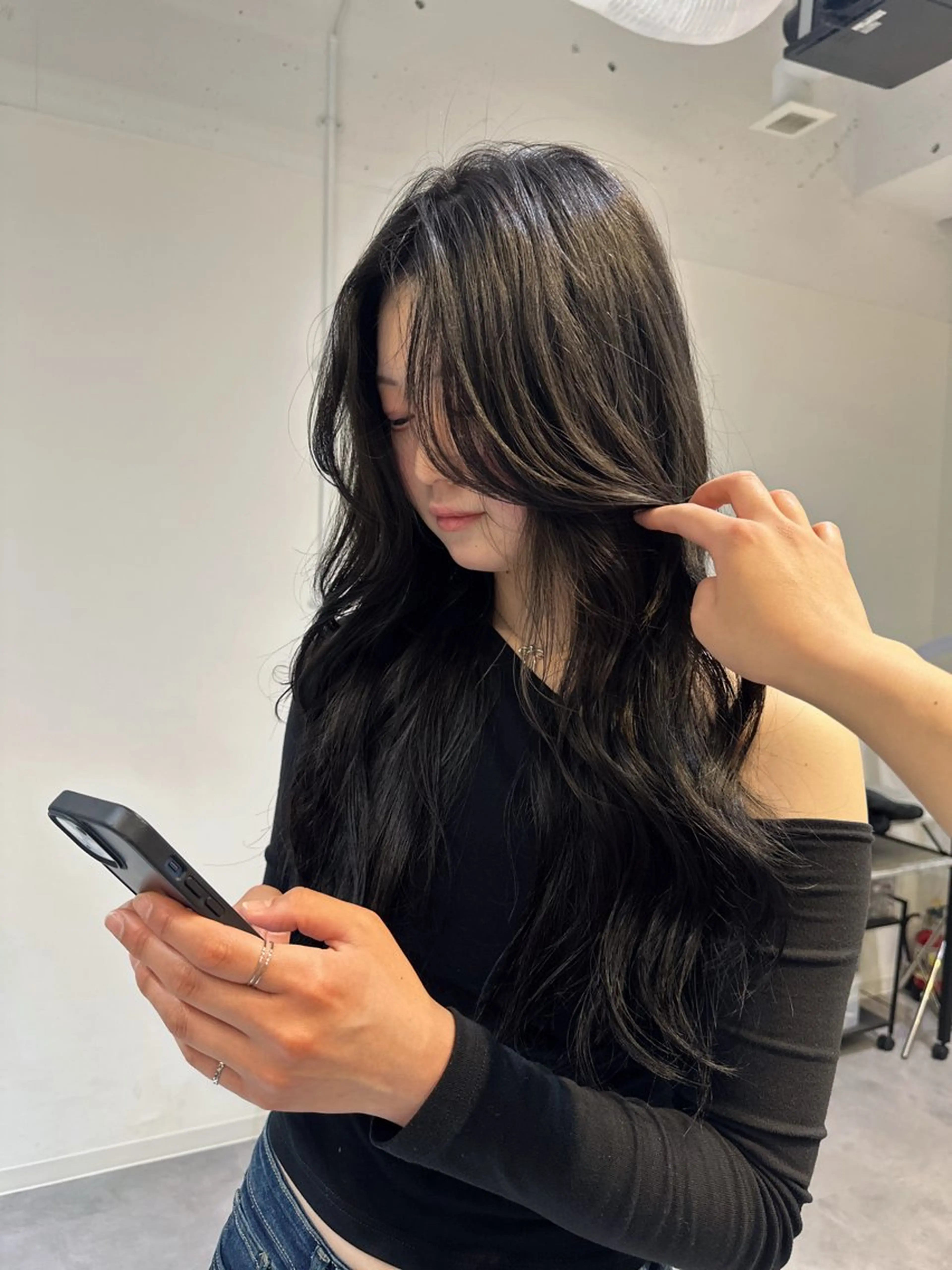 ロング カラー ヘアカラー レイヤー/ハイトーン WAKANAのヘアスタイル