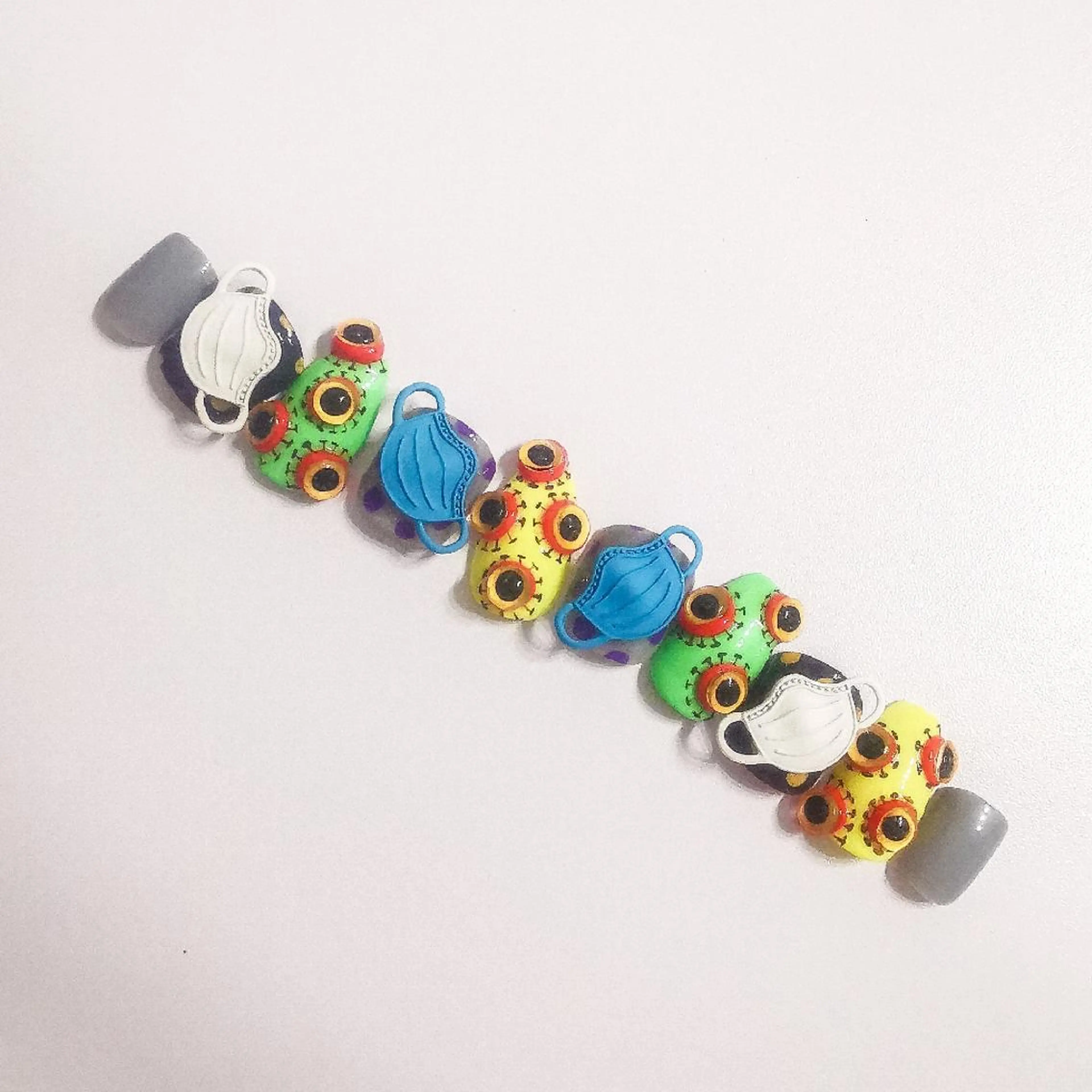 ネイル アートネイル ネイルチップ ル ンのネイルデザイン