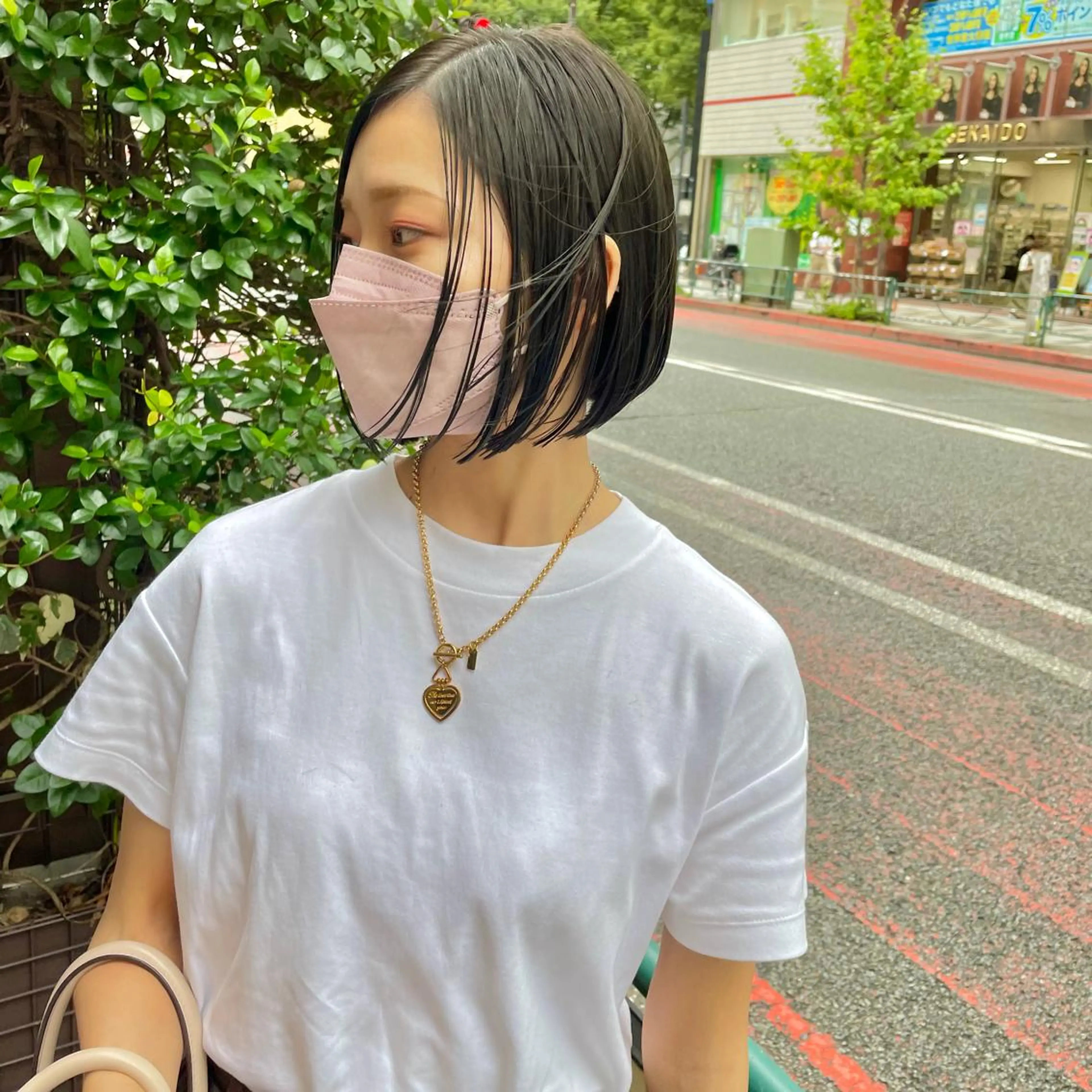 ショート カラー ボブ ショート　ボブ メンズ　パーマのヘアスタイル