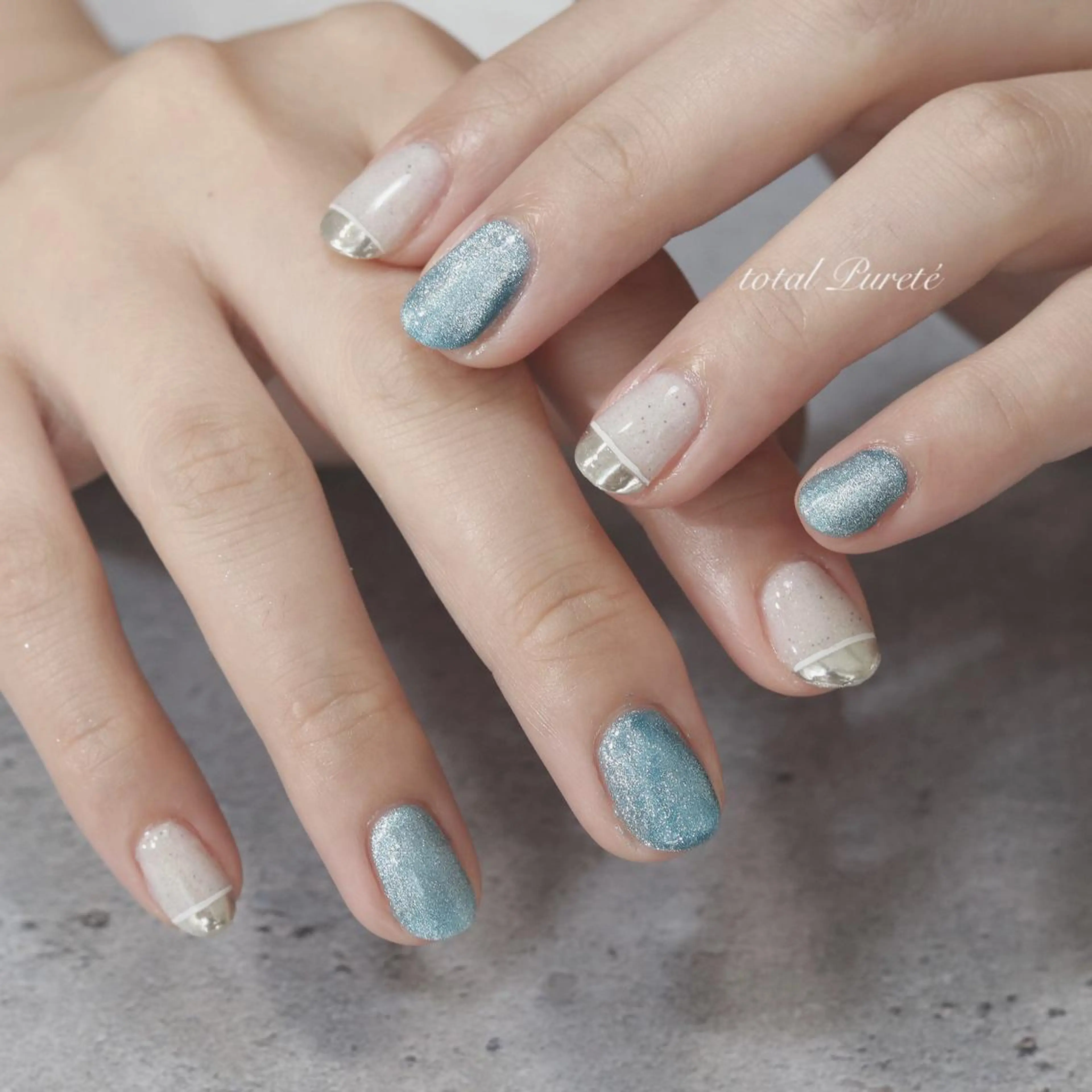 ネイル ブルー フレンチネイル ジェルネイル ミラーネイル ハンドネイル nailsalon Puretéのネイルデザイン