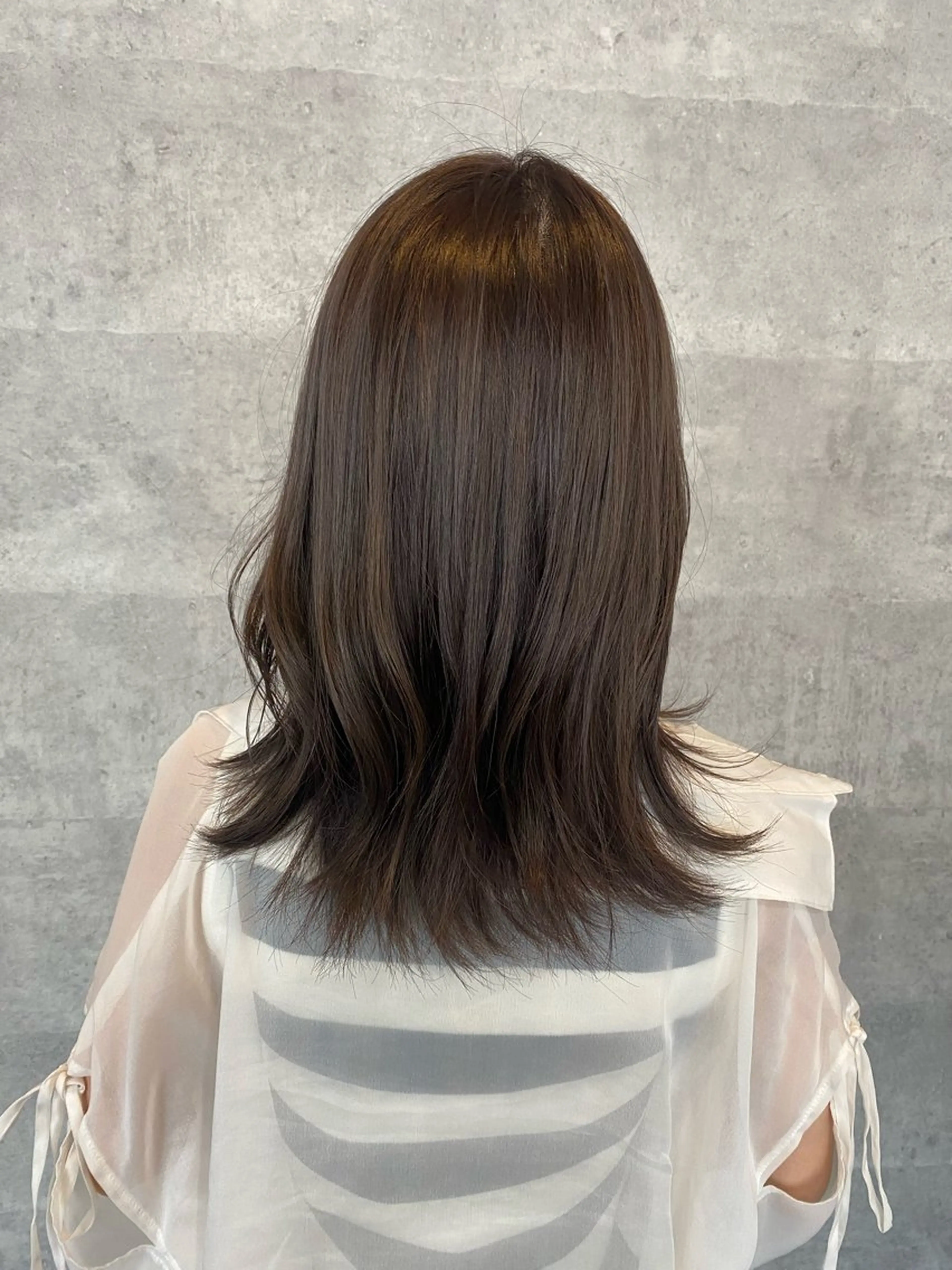 セミロング _WHITE 高槻店 平野湧人　/髪質改善のヘアスタイル