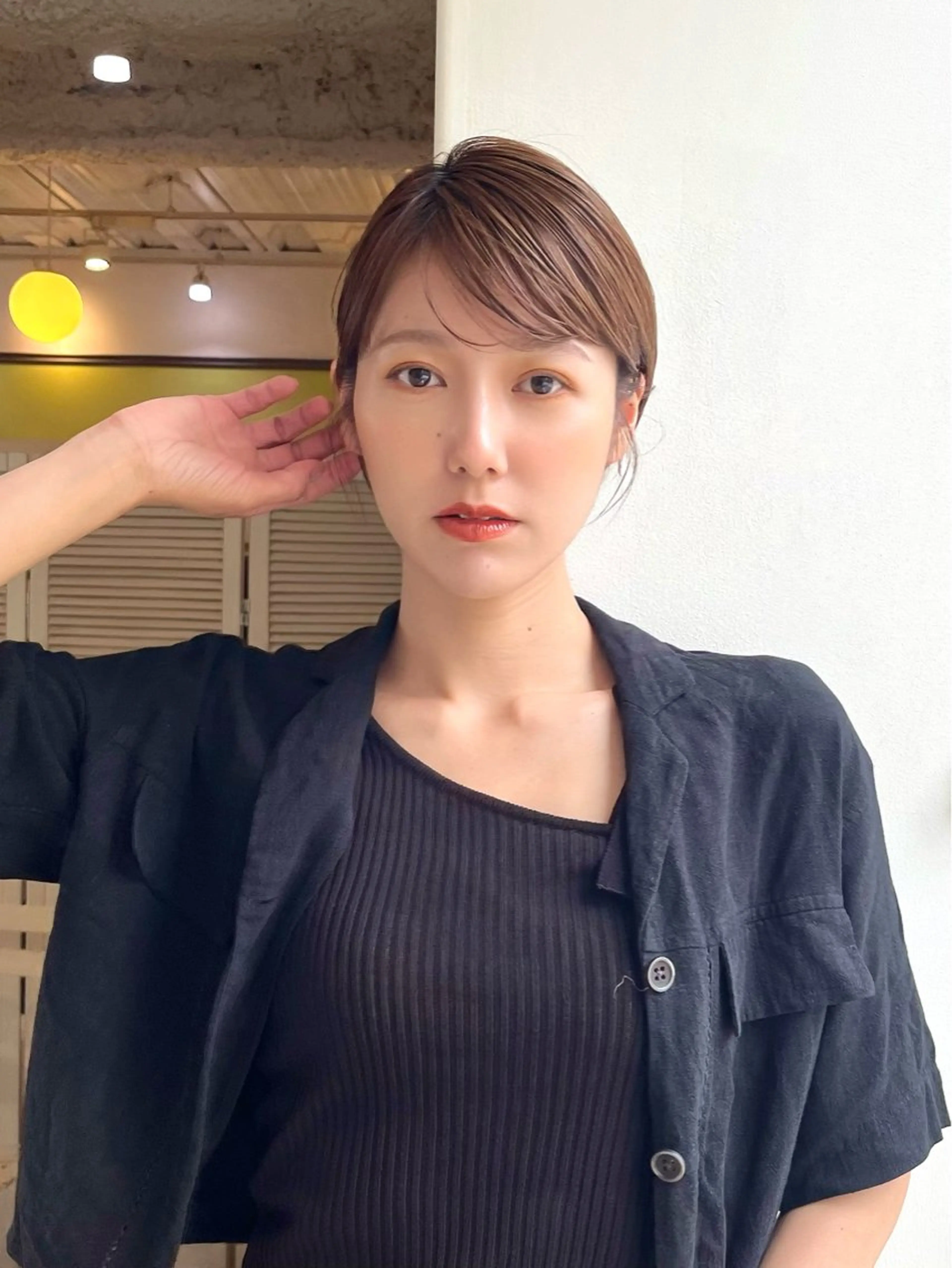 ショート カラー ショート/ボブ/透明 感カラー/高橋あみのヘアスタイル