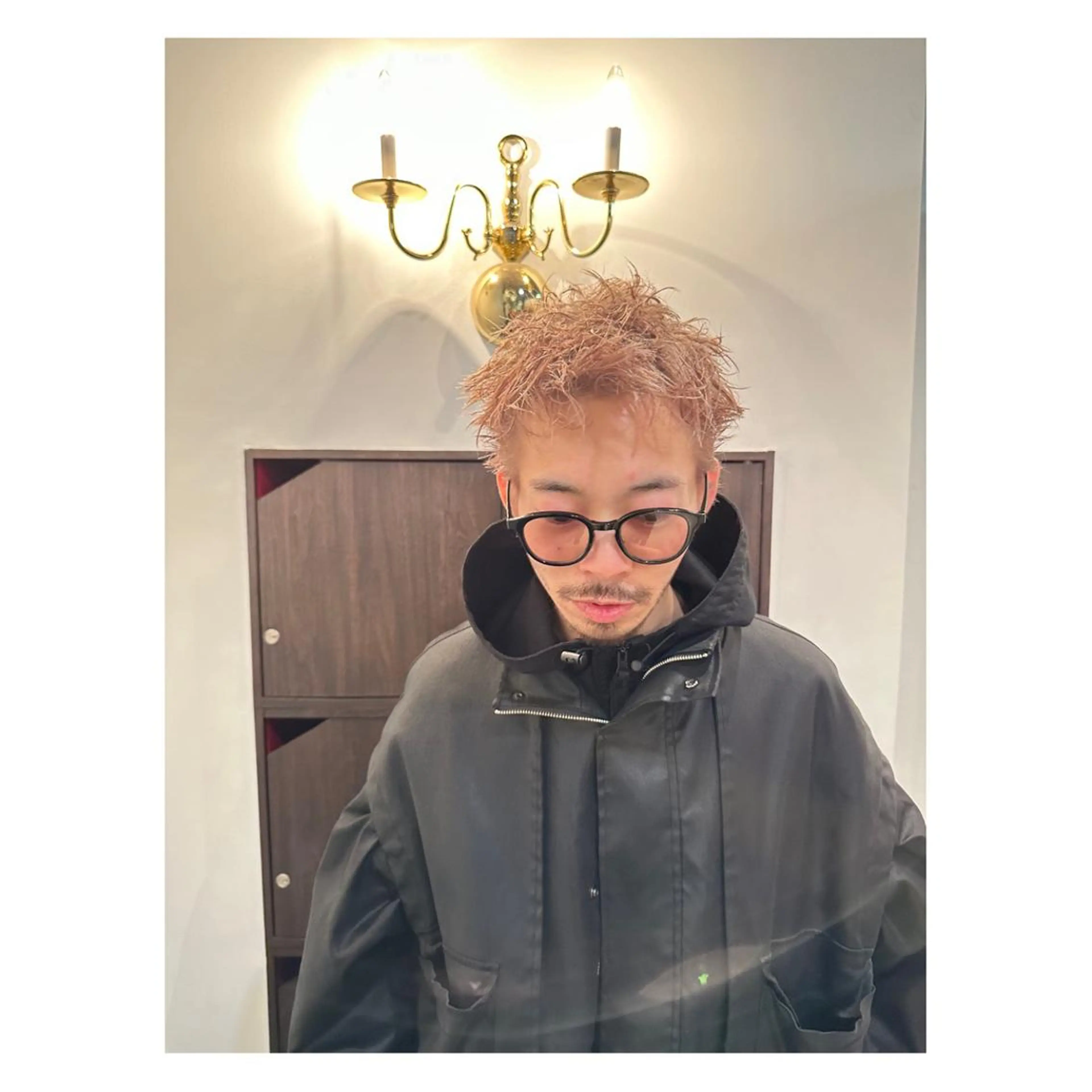 カラー メンズ メンズパーマ 波巻きパーマ カット ヘアカラー トリートメント メンズパーマ 次元のヘアスタイル