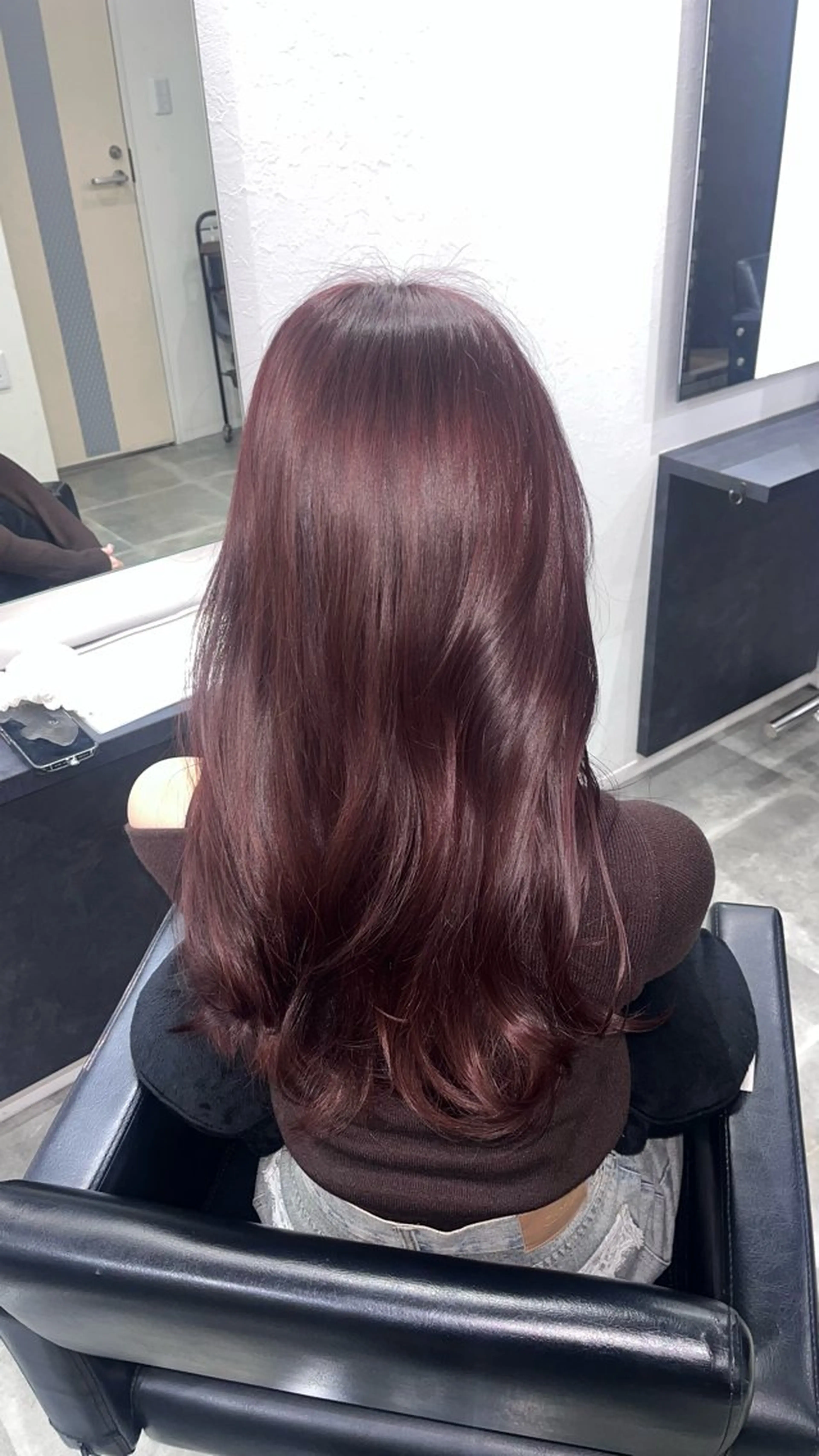 ロング カラー ボルドーカラー 🩶美髪矯正🩶 misakiのヘアスタイル