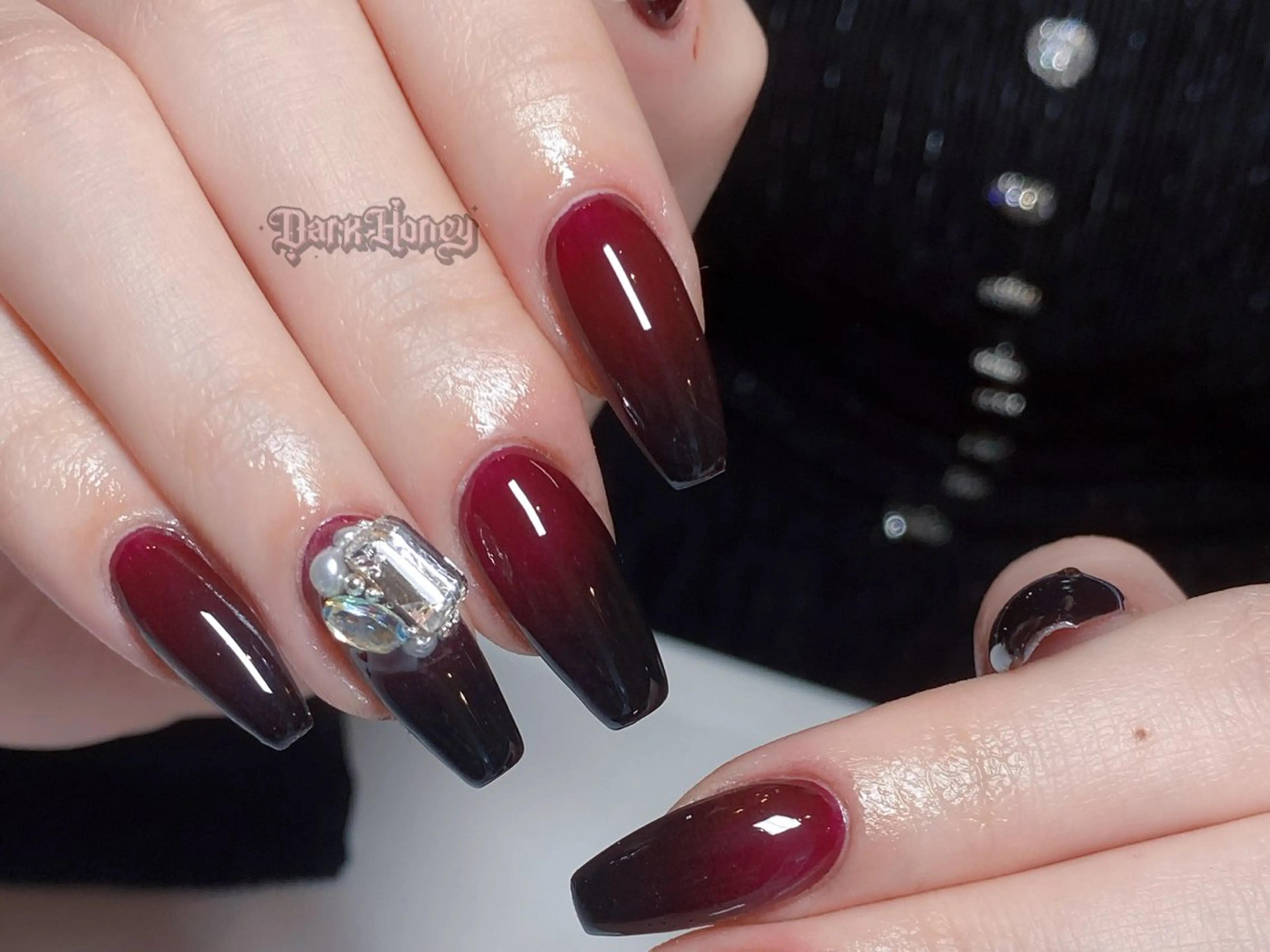 ネイル ハンドネイル ハンドケア DarkHoney 池袋店のネイルデザイン