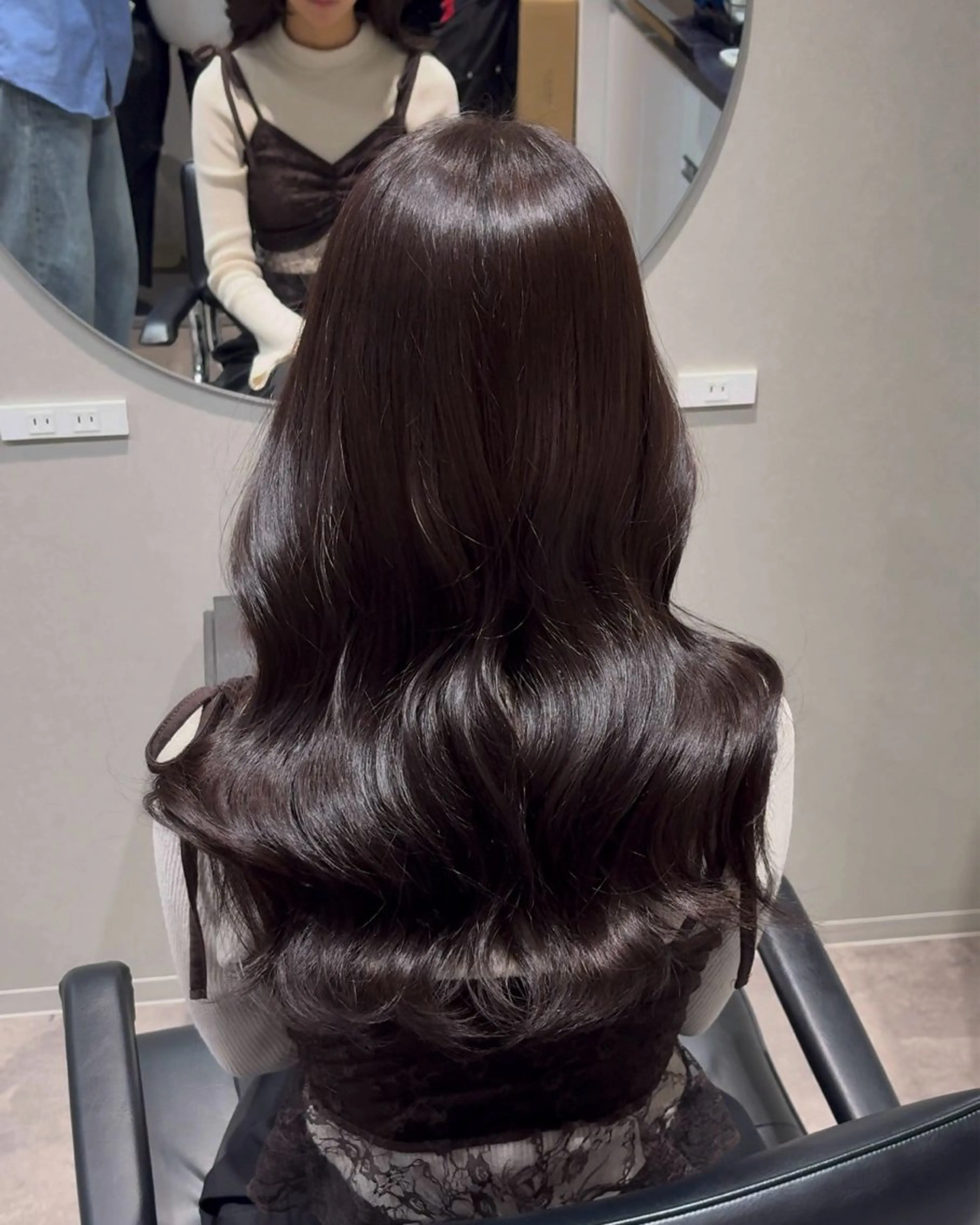 カラー ヘアカラー meby所属・🩵福岡ブリーチなし レイヤー/紫音🩵のヘアスタイル