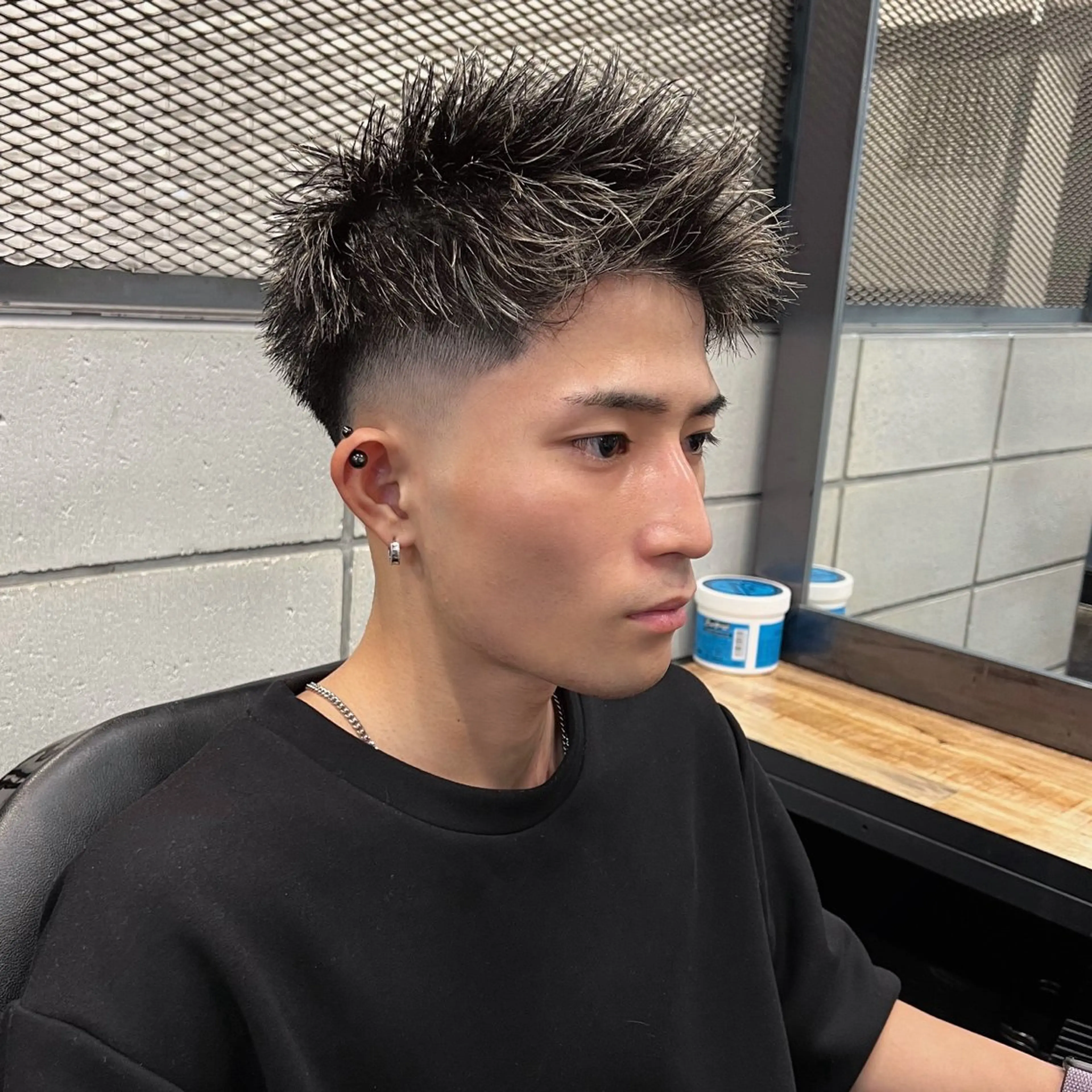 メンズ メンズハイライト メンズメッシュ カット ヘアカラー トリートメント メンズ特化/パーマ/ メッシュ/竜成のヘアスタイル