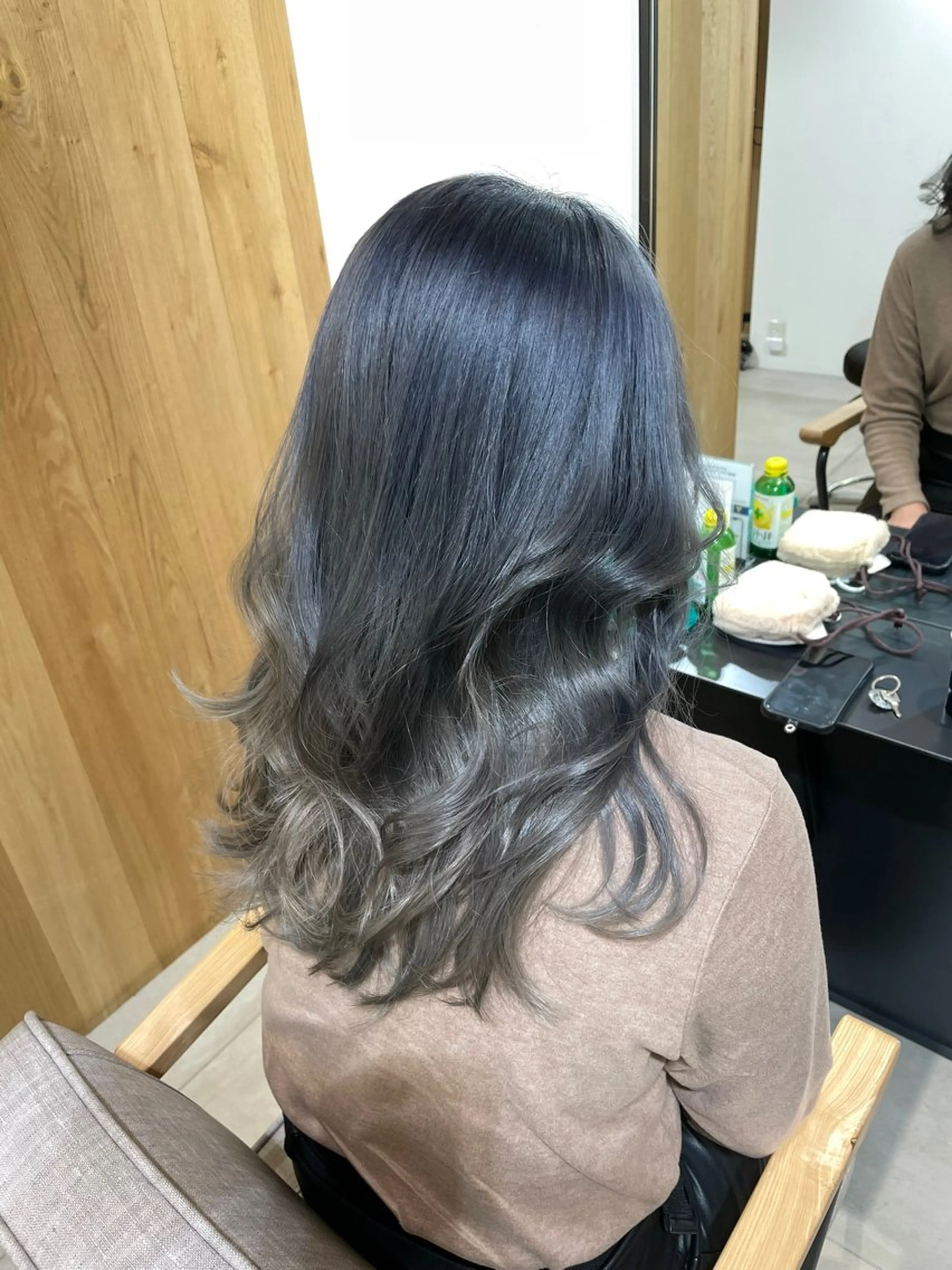 ロング カラー ブリーチ ブルーカラー グラデーションカラー ヘアカラー miyu 美髪縮毛矯正𓂃꙳⋆のヘアスタイル
