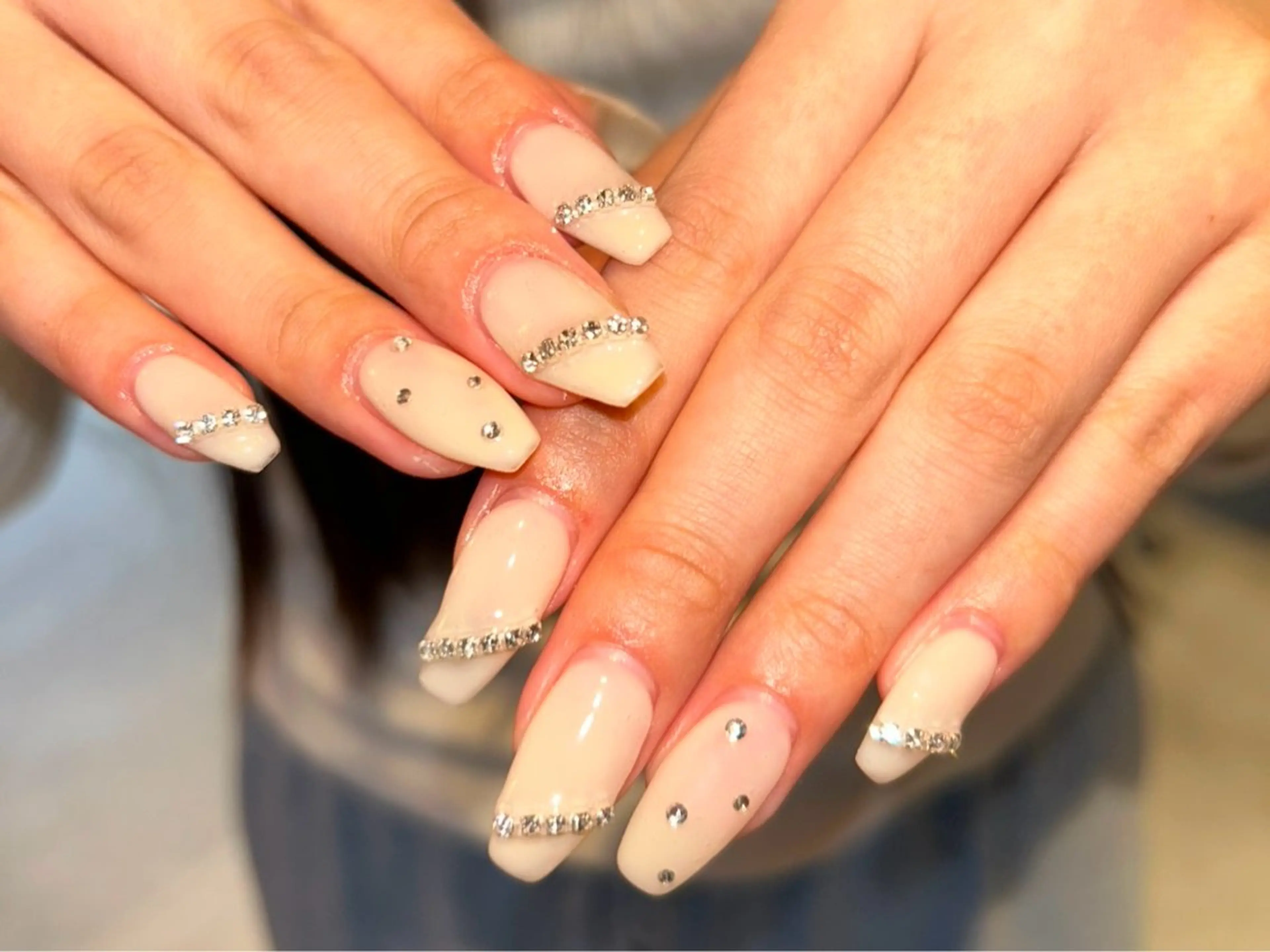 ネイル ハンドネイル 黒政 茜のネイルデザイン