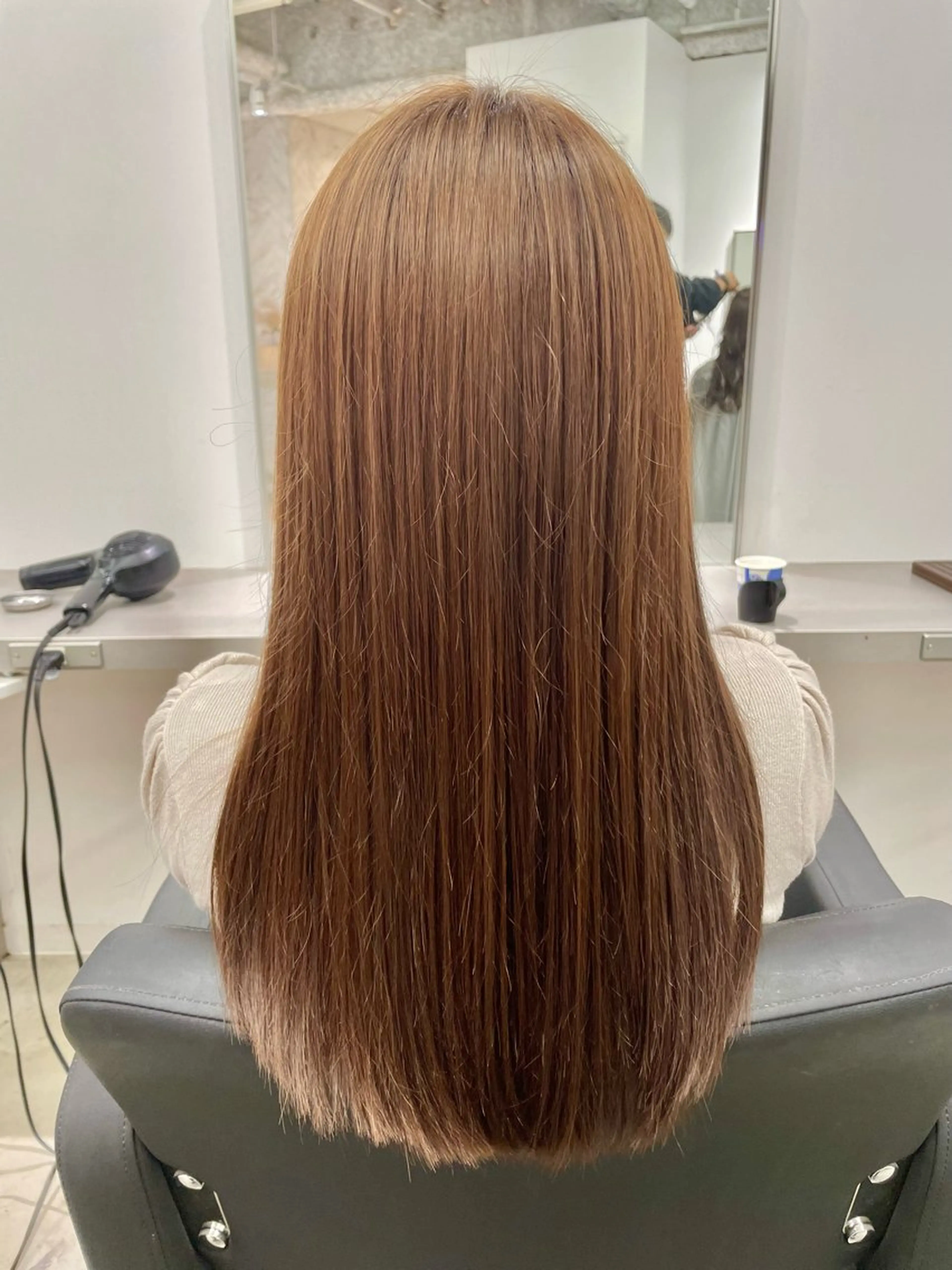 《透明感カラー🍼》ブリーチなしWカラー🌈➕ケアトリートメント✨️の写真