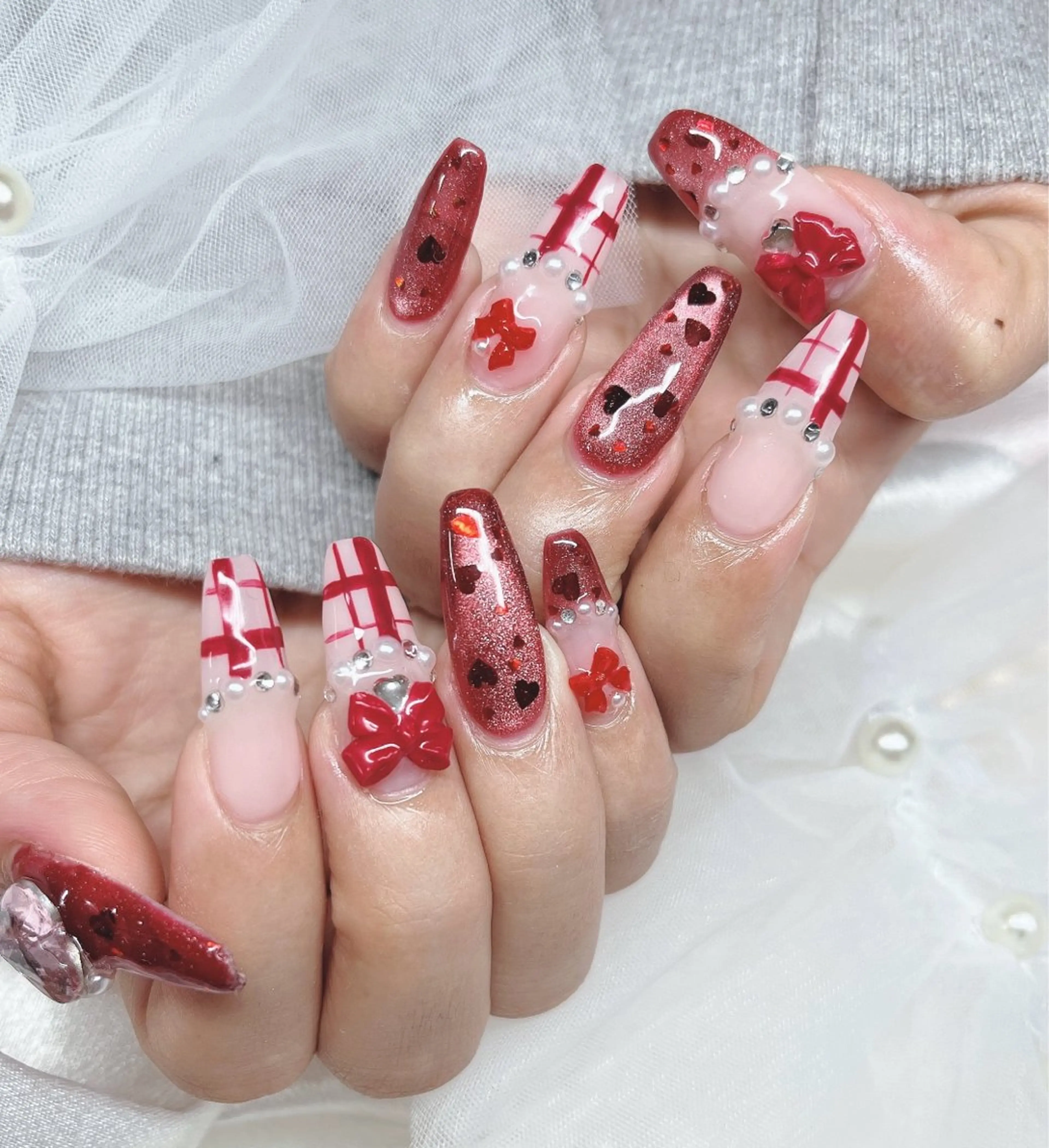 ネイル ハンドネイル YOLO NAILのネイルデザイン