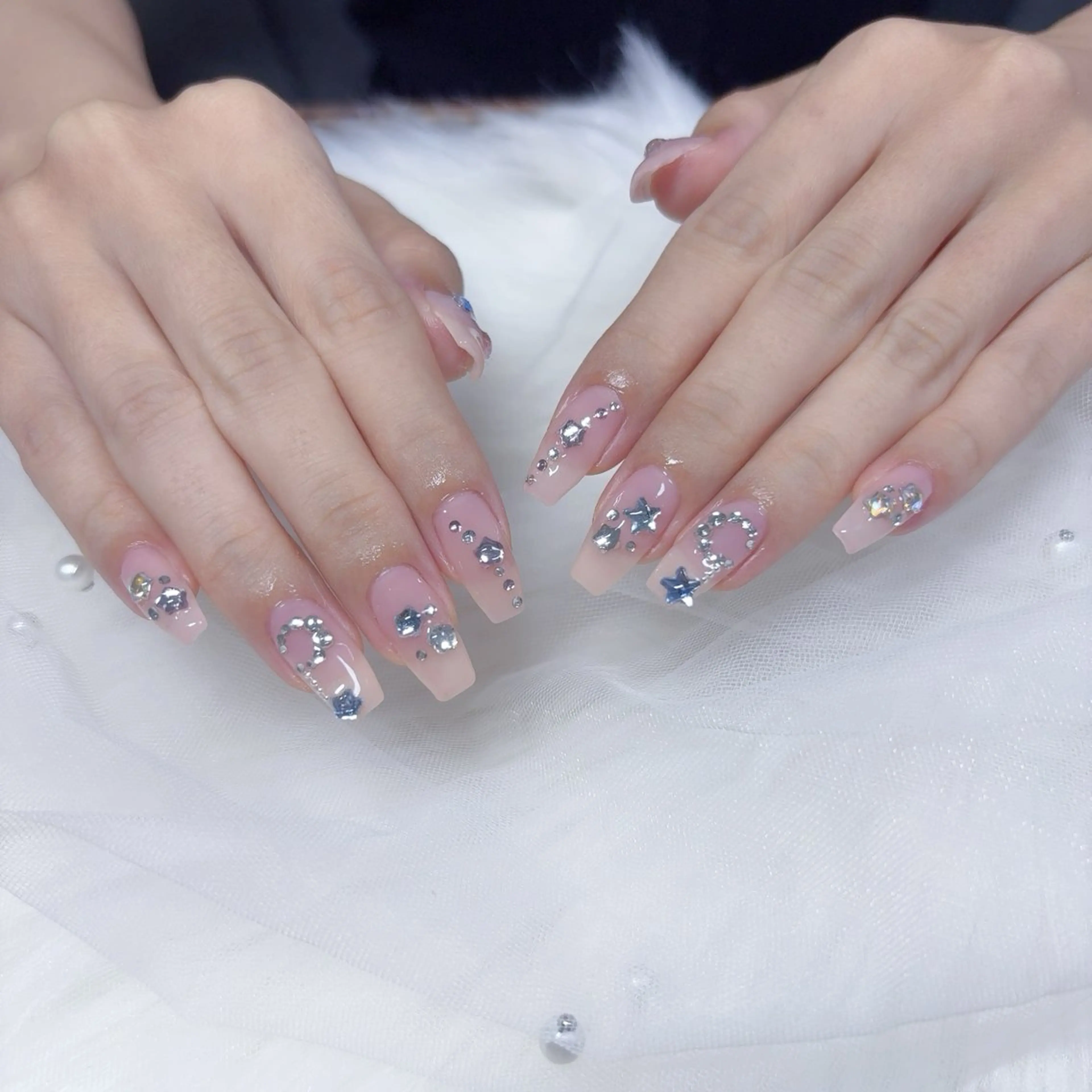 ネイル TOMO. Libのネイルデザイン