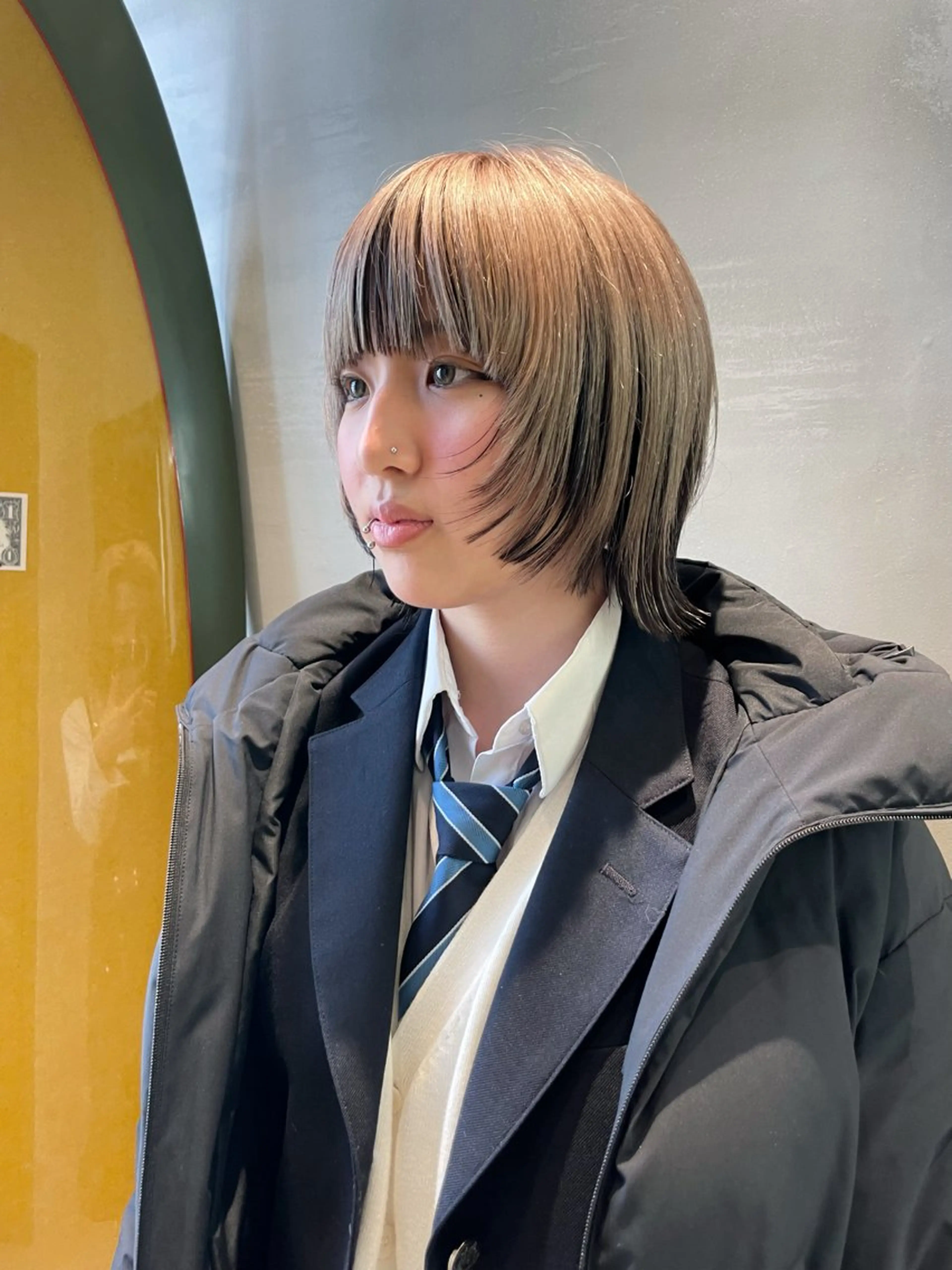 ショート カラー カット ヘアカラー トリートメント ♥️ブリーチ/ボブ/ レイヤー♥️maiのヘアスタイル