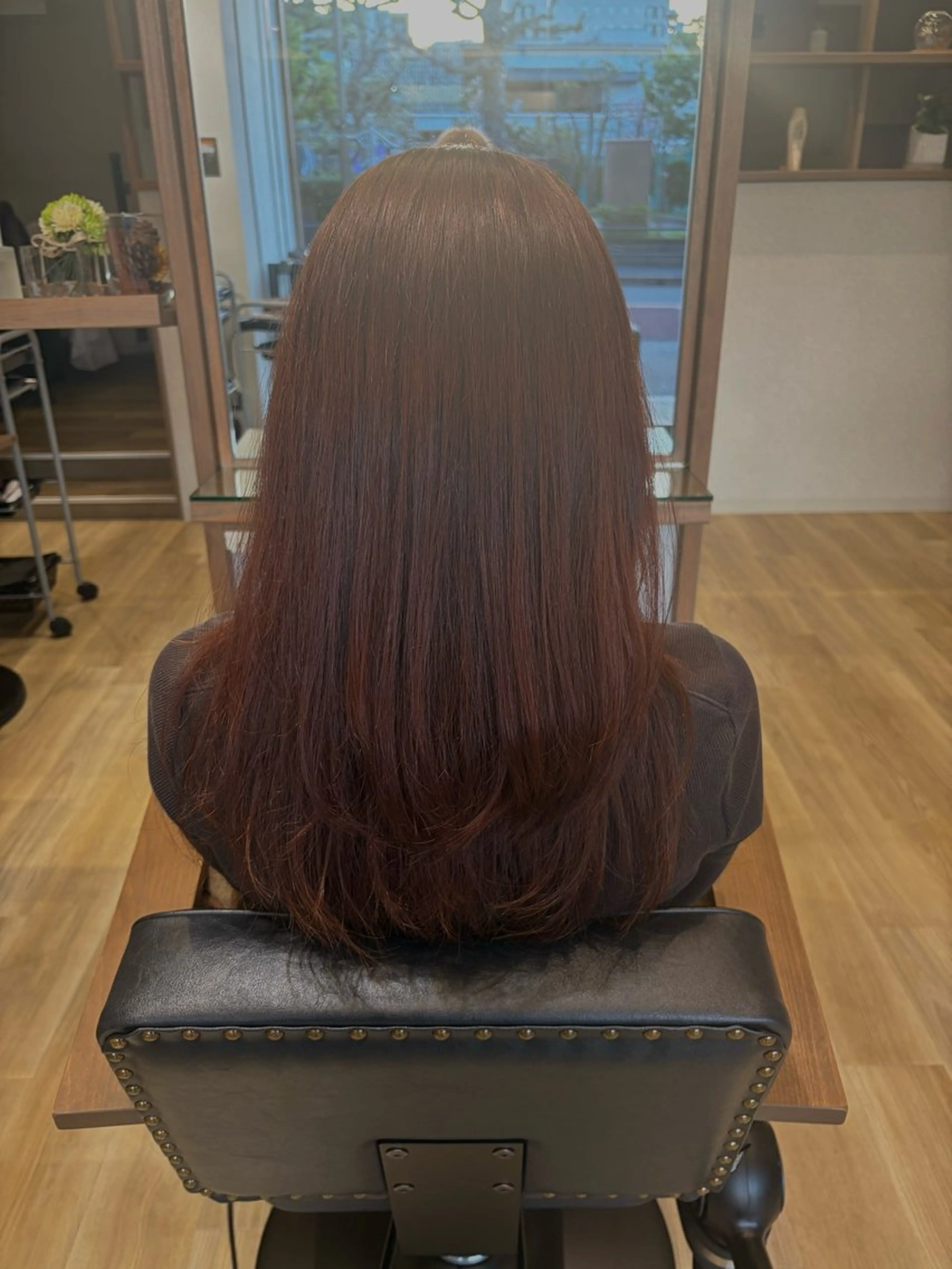 ロング カラー カット ヘアカラー 石原 麻菜のヘアスタイル