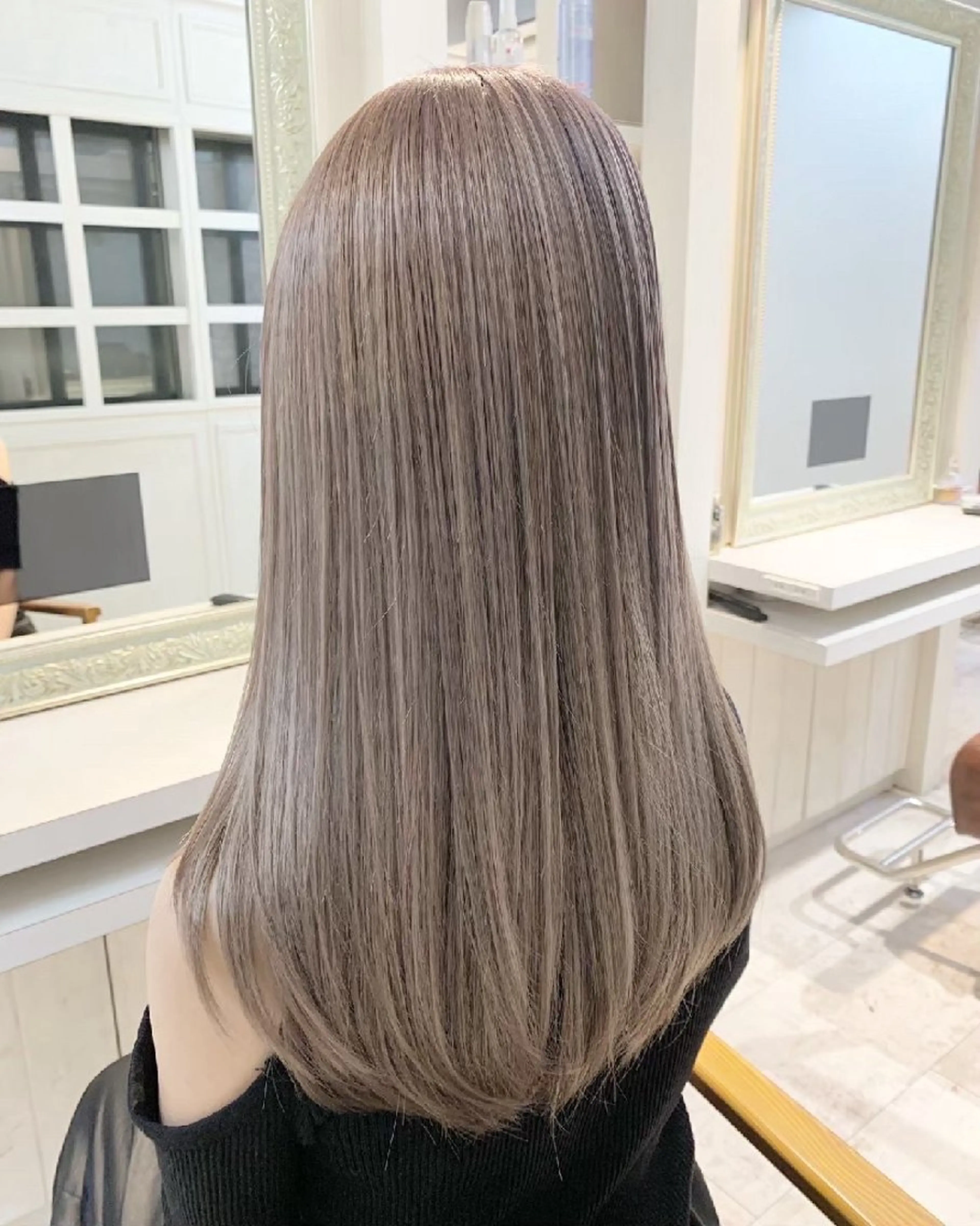 ロング 透明感カラー×髪質改 善✨️町田築✨️のヘアスタイル